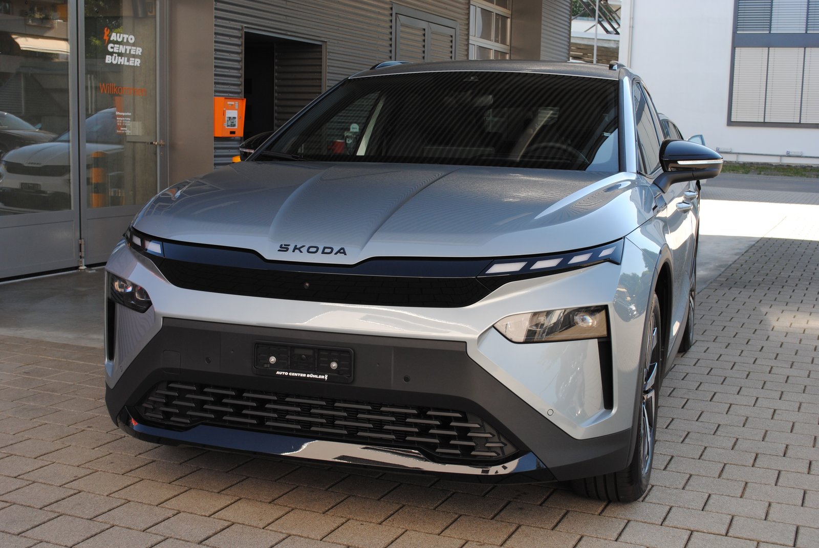SKODA Elroq 85 Sportline, Elektro, Neuwagen, Automatik - 2