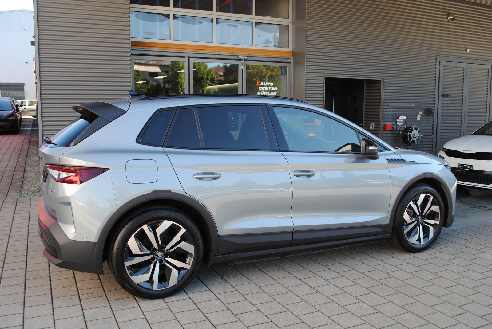 SKODA Elroq 85 Sportline, Elektro, Neuwagen, Automatik - 7