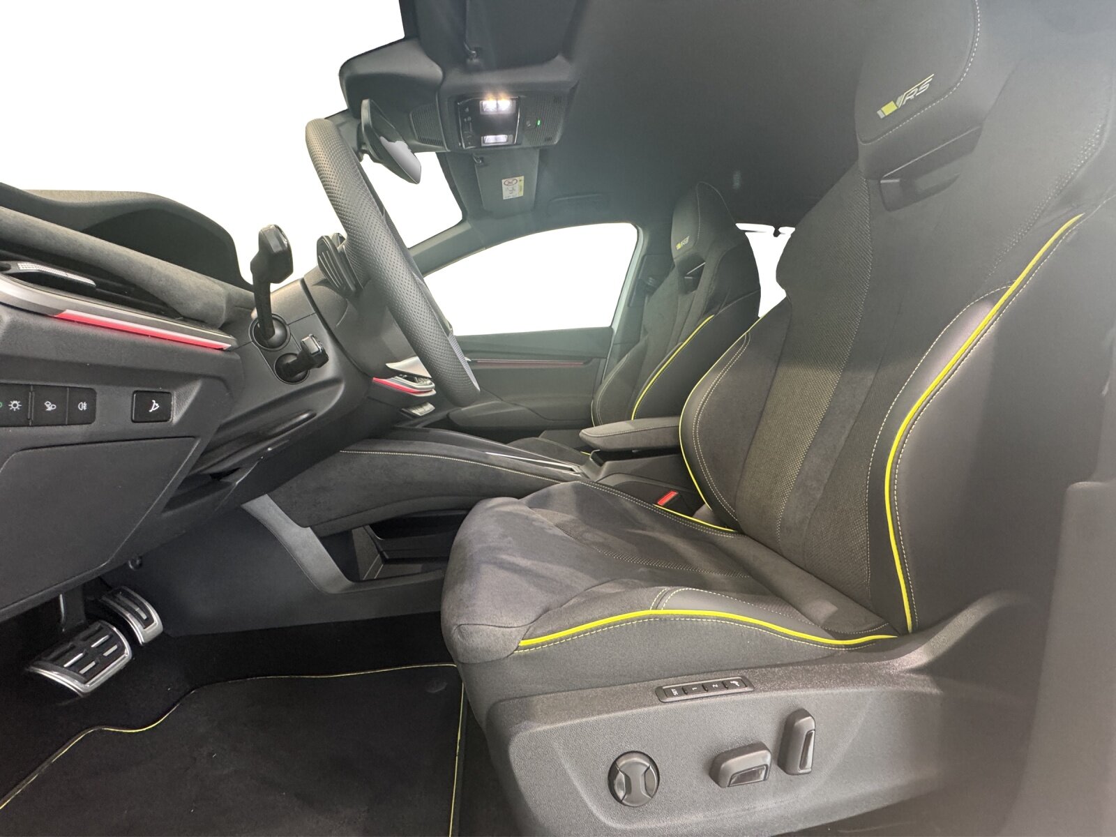 SKODA Elroq RS 4x4, Electric, New car, Automatic - 5