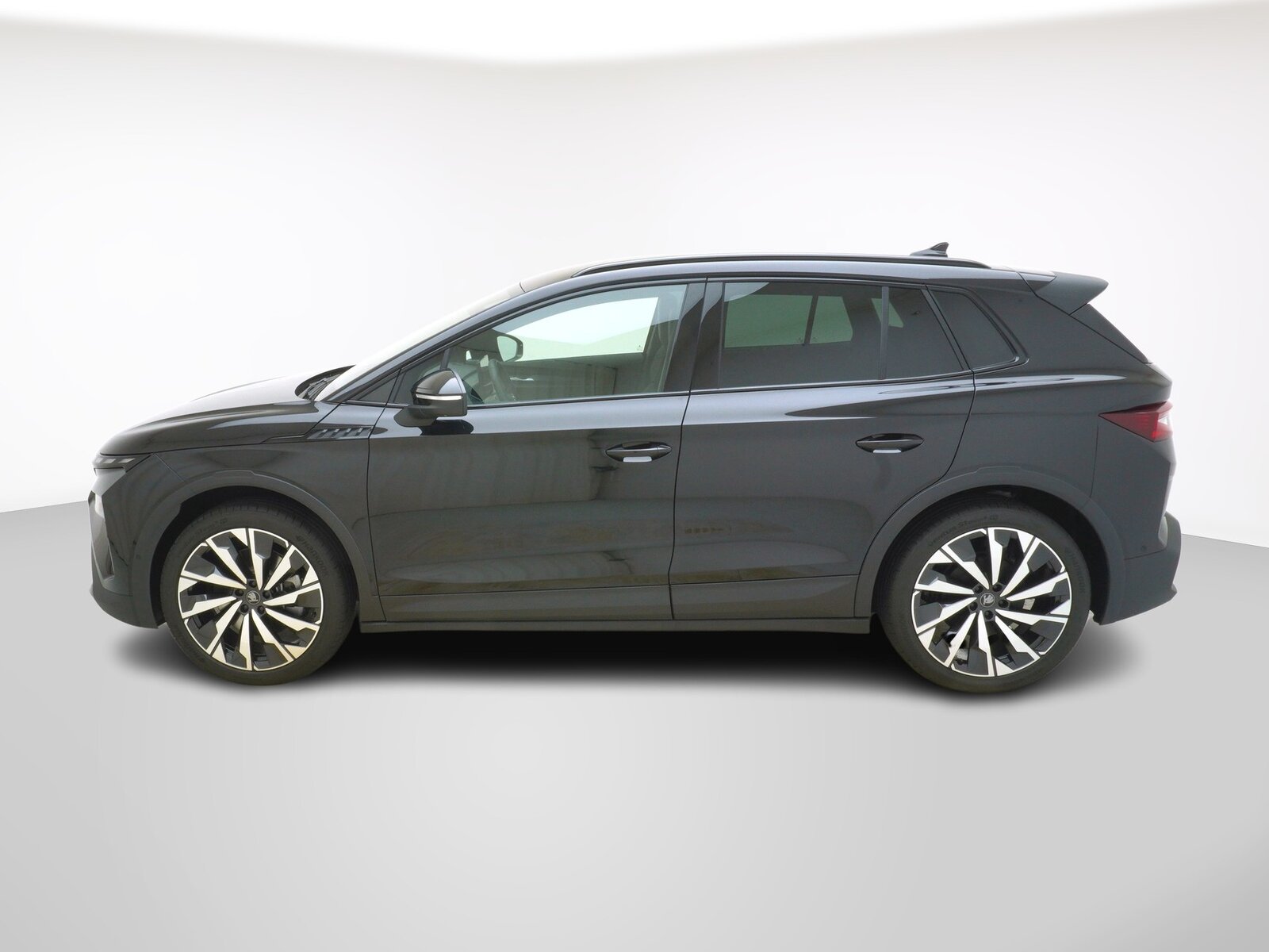 SKODA Elroq 85x SportLine Maxx 4x4, Electric, New car, Automatic - 2