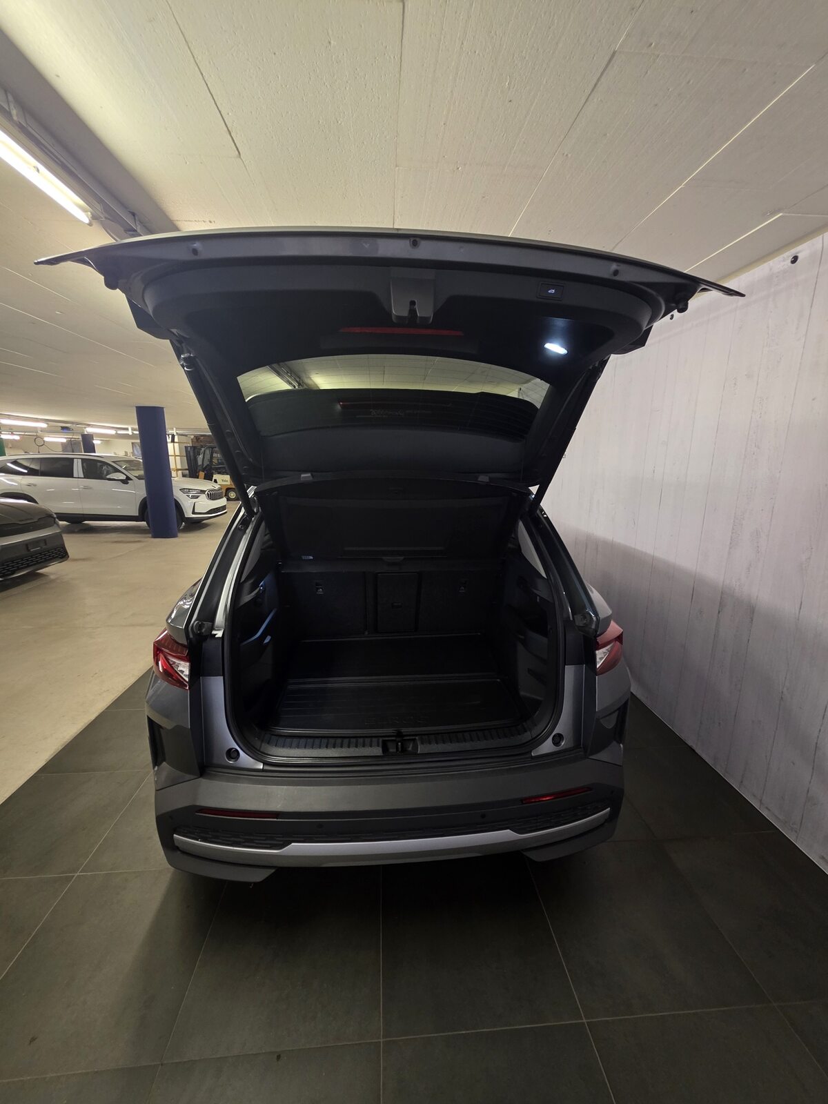 SKODA Elroq 85 4x2, Électrique, Occasion / Utilisé, Automatique - 6