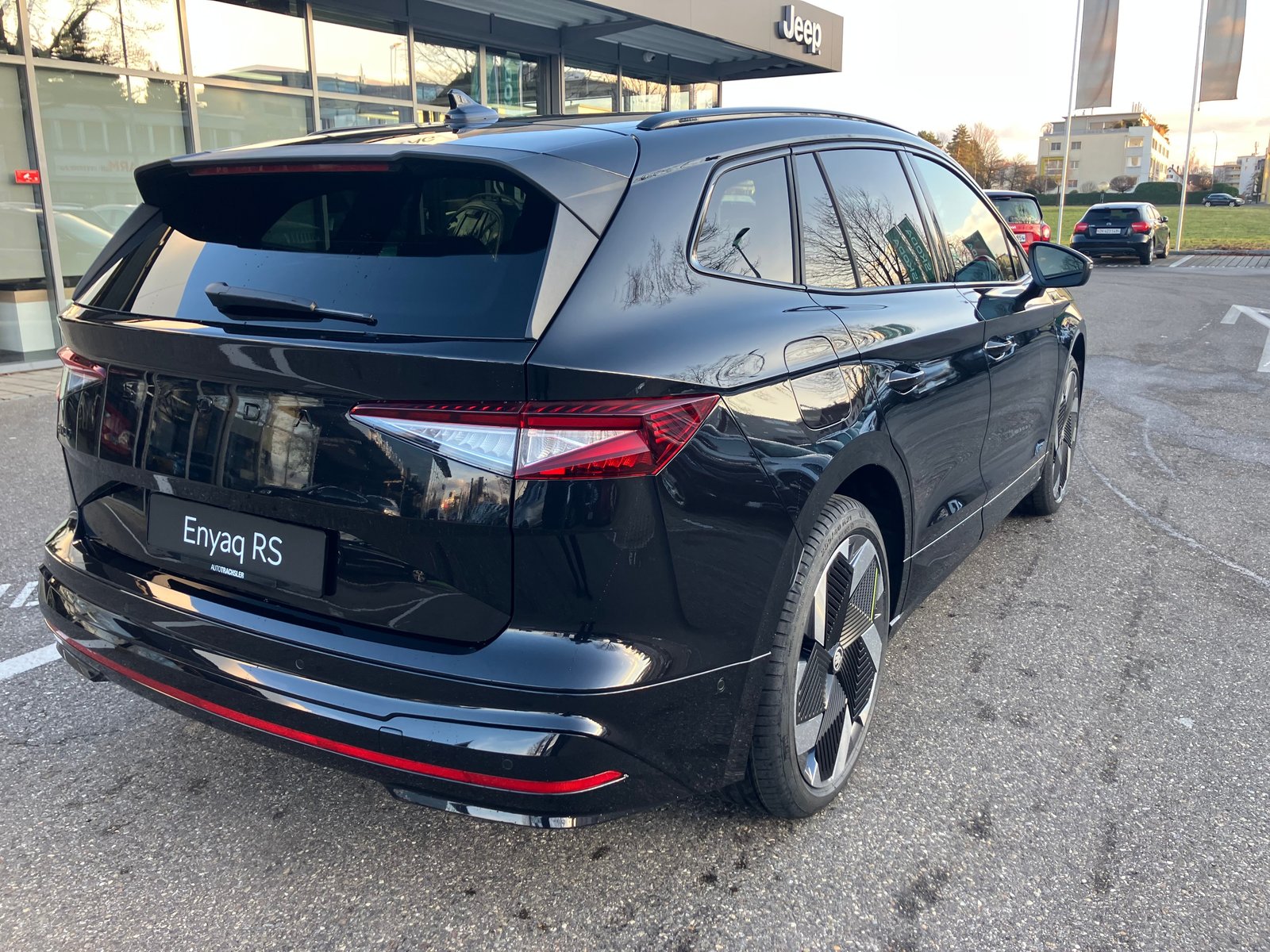 SKODA Enyaq 4x4 RS, Electric, New car, Automatic - 4