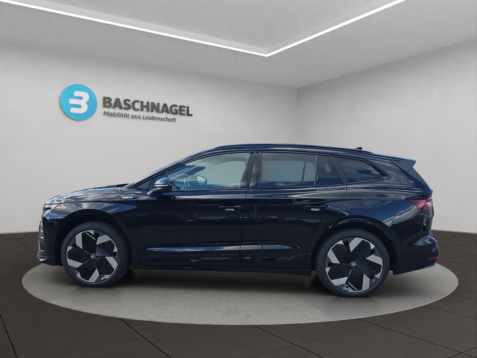 SKODA Enyaq 4x4 RS, Elettrica, Auto nuove, Automatico - 2