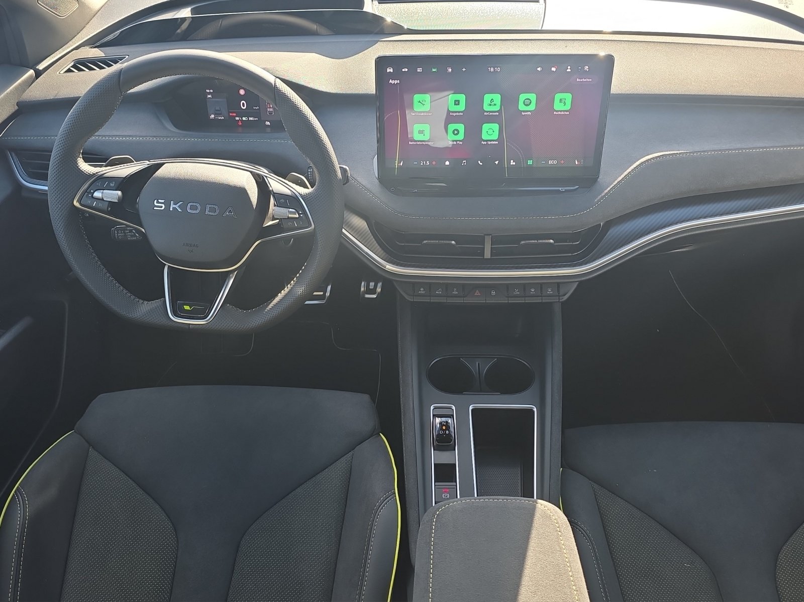 SKODA Enyaq 4x4 RS, Elettrica, Auto nuove, Automatico - 5