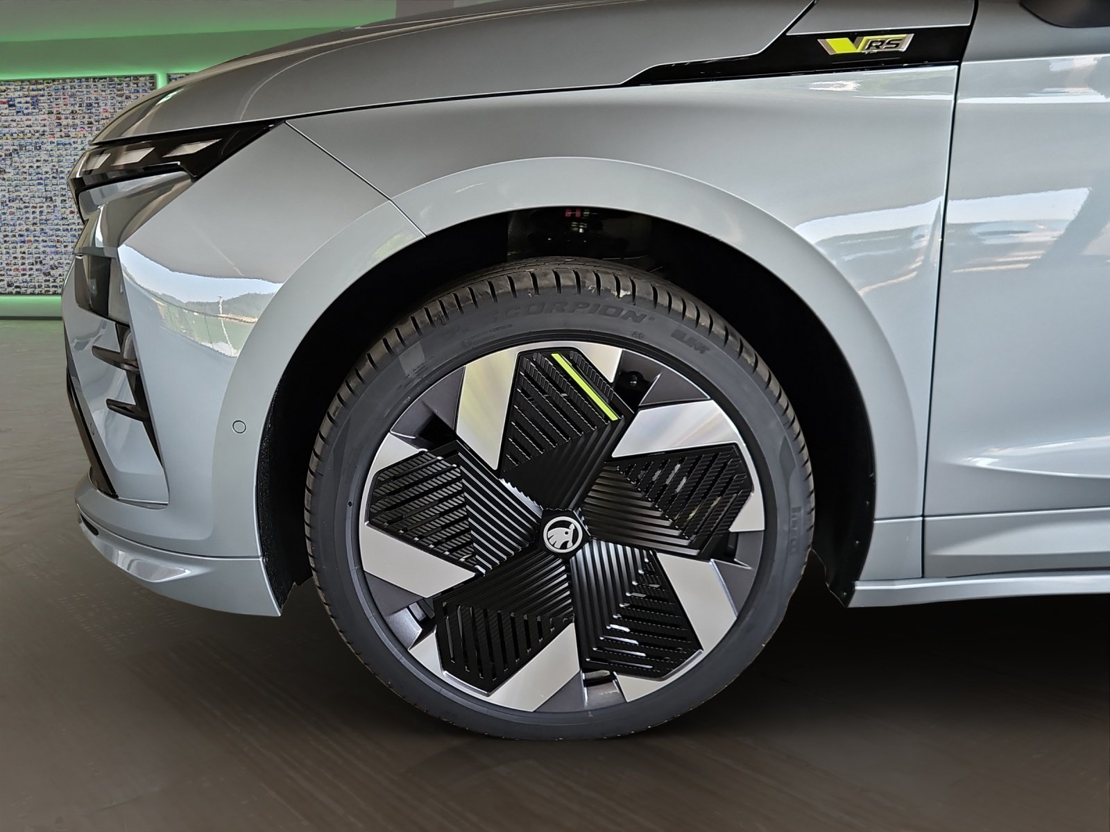 SKODA Enyaq 4x4 RS, Elektro, Neuwagen, Automatik - 6