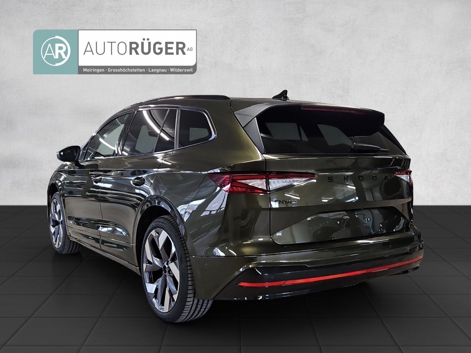 SKODA Enyaq 4x4 RS, Elektro, Neuwagen, Automatik - 4
