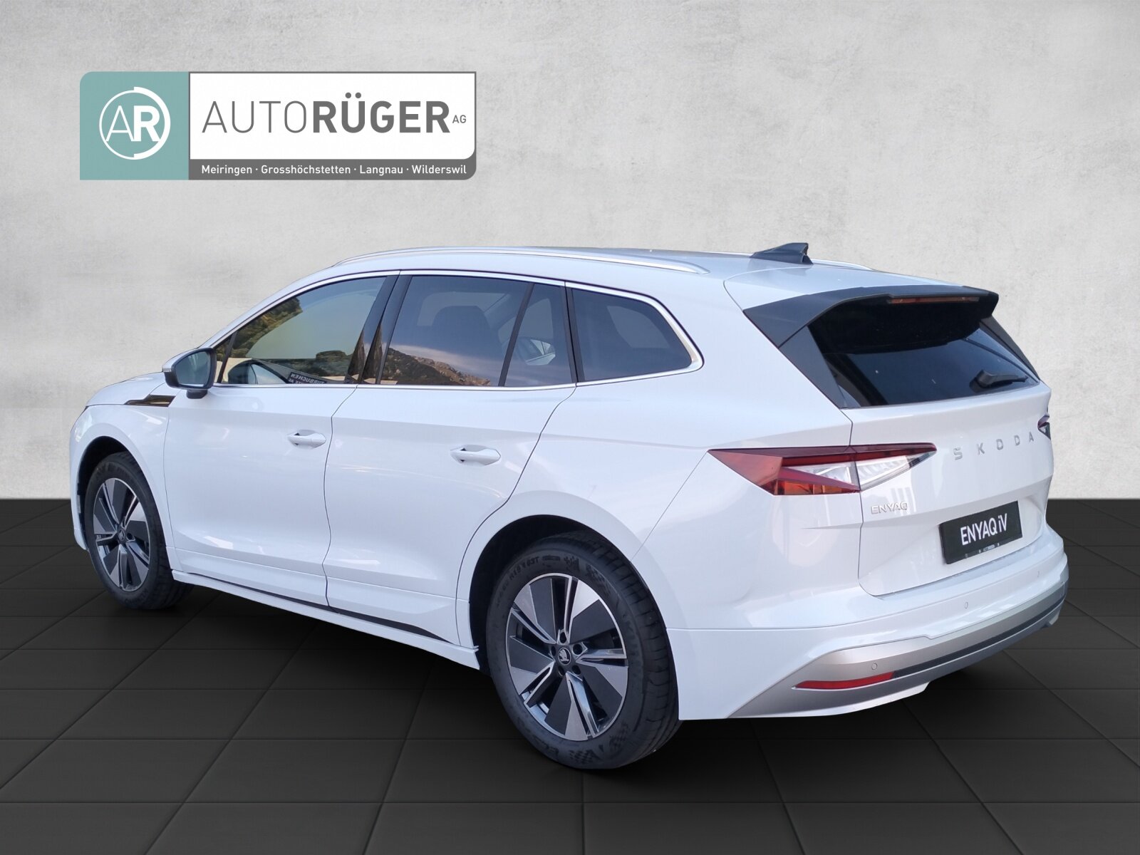 SKODA Enyaq 85x Dynamic 4x4, Electric, New car, Automatic - 4