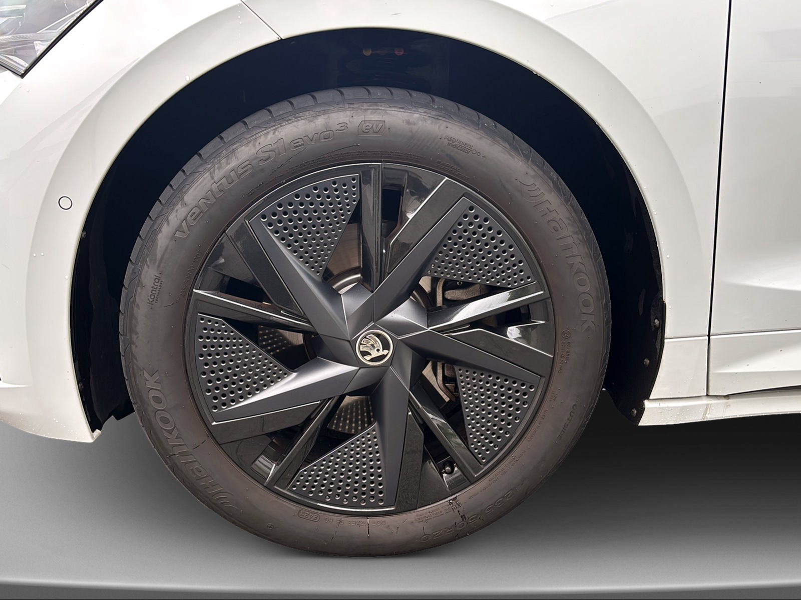 SKODA Enyaq Coupé RS iV 80 4x4, Leasing ab CHF 317.15, Électrique, Occasion / Utilisé, Automatique - 3