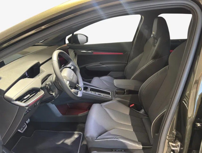 SKODA Enyaq RS 85x 4x4, Elettrica, Auto nuove, Automatico - 6