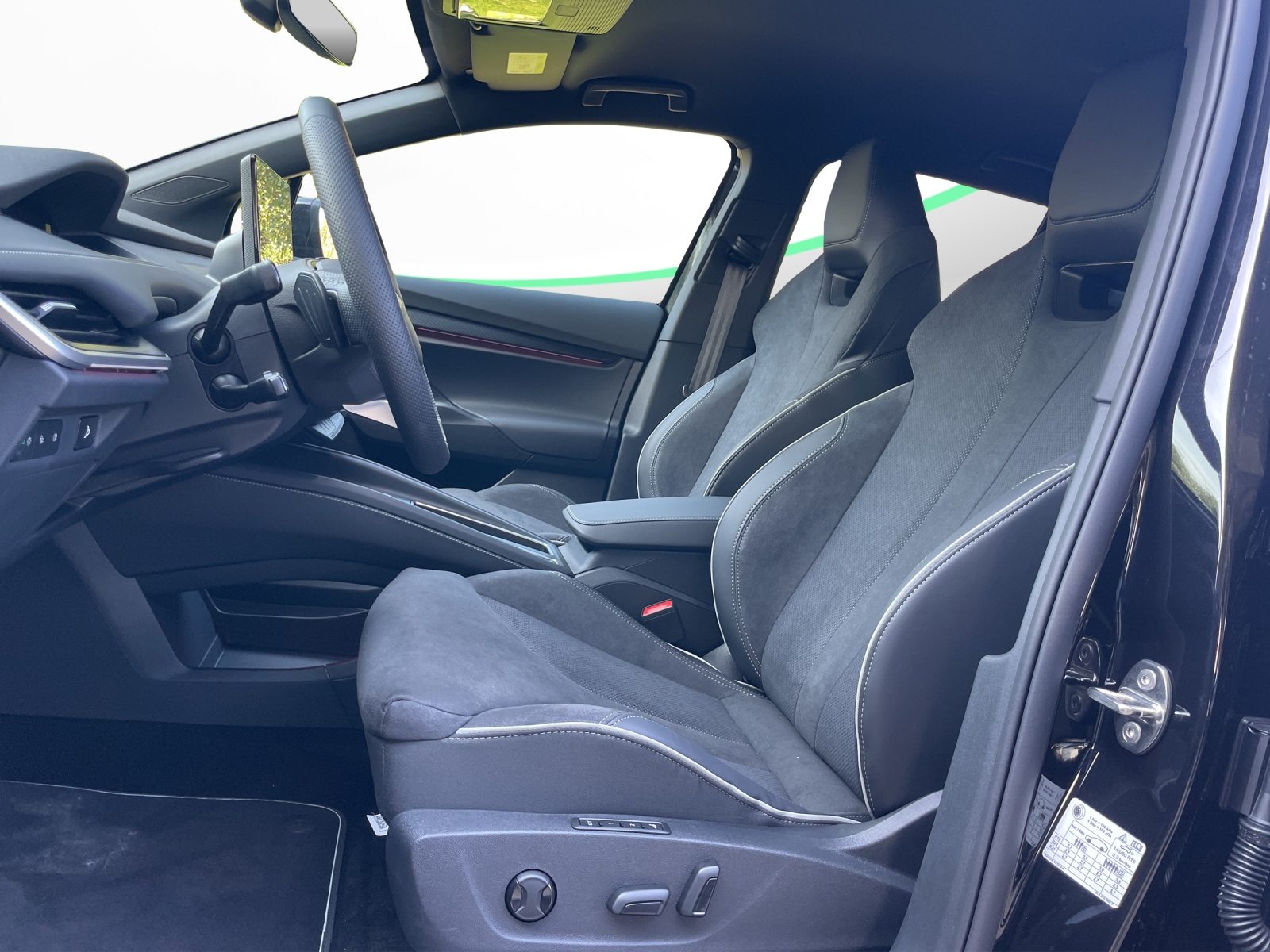 SKODA Enyaq Sportline 85 4x2, Elektro, Neuwagen, Automatik - 7