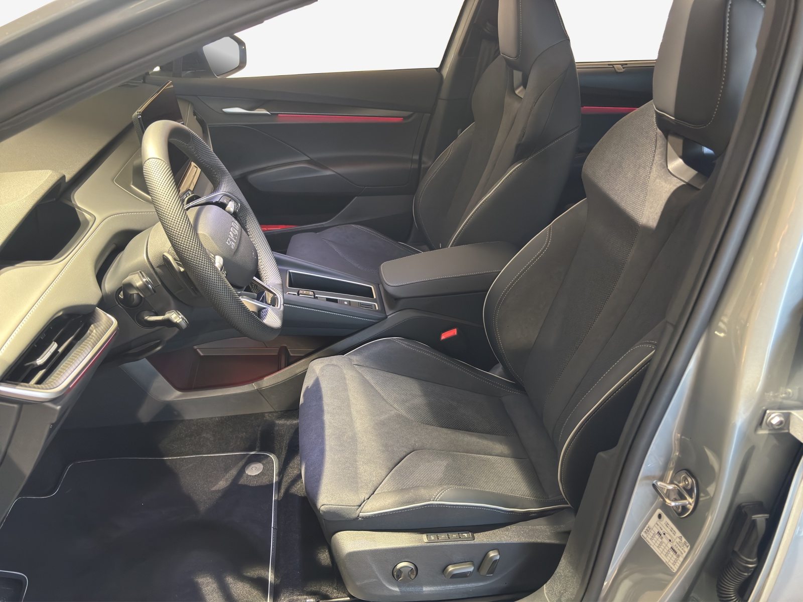 SKODA Enyaq Sportline 85x 4x4, Elektro, Neuwagen, Automatik - 5