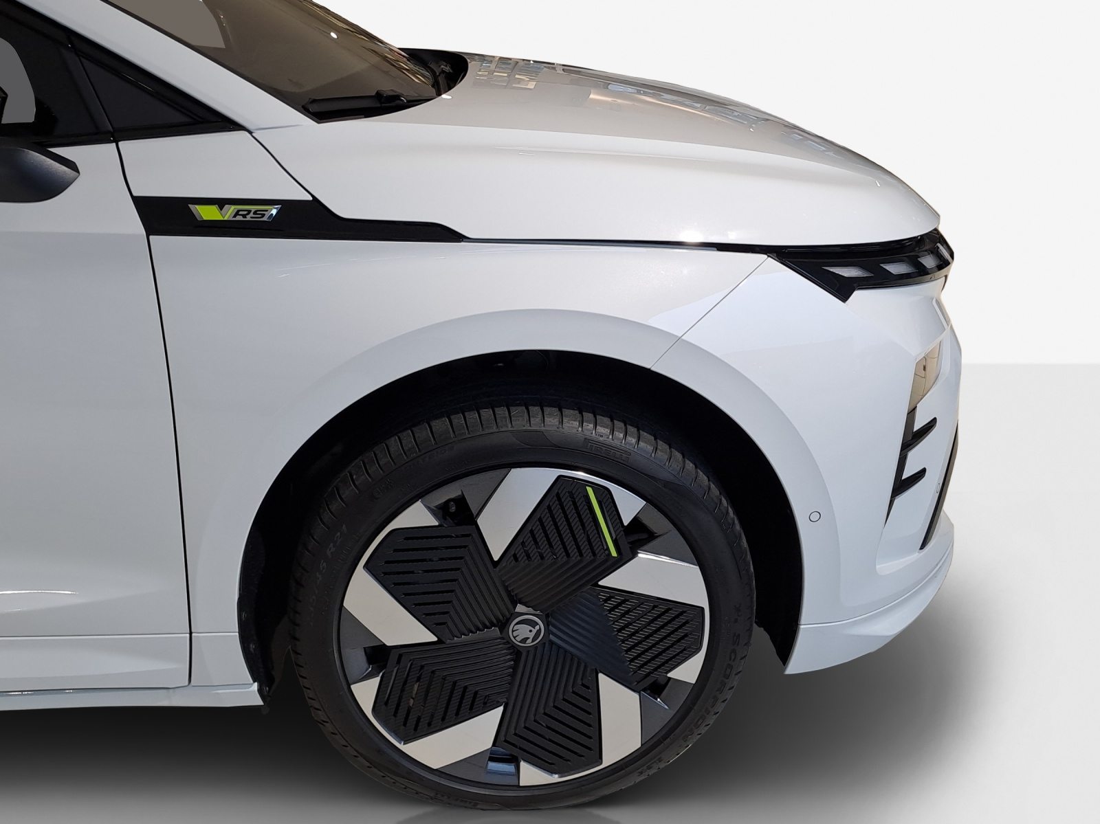 SKODA Enyaq RS 85x 4x4, Elektro, Neuwagen, Automatik - 2
