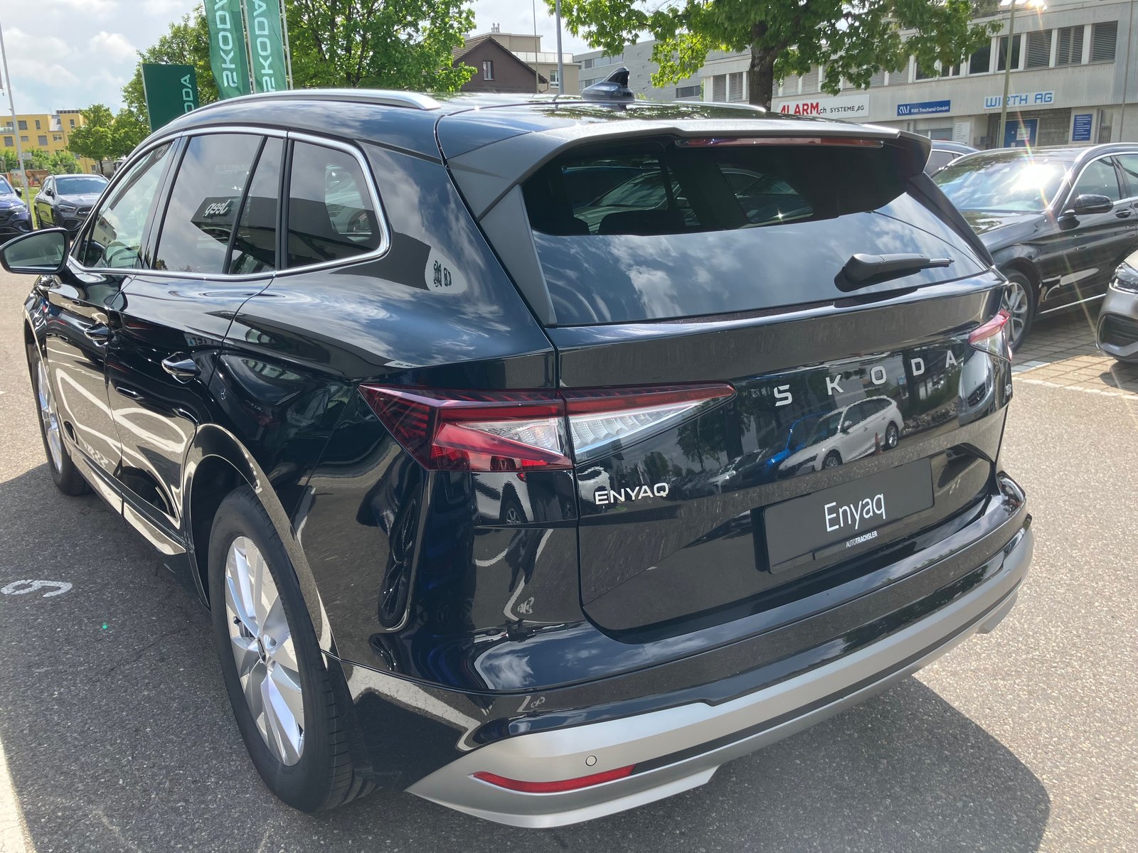 SKODA Enyaq 85x 4x4, Elektro, Neuwagen, Automatik - 4