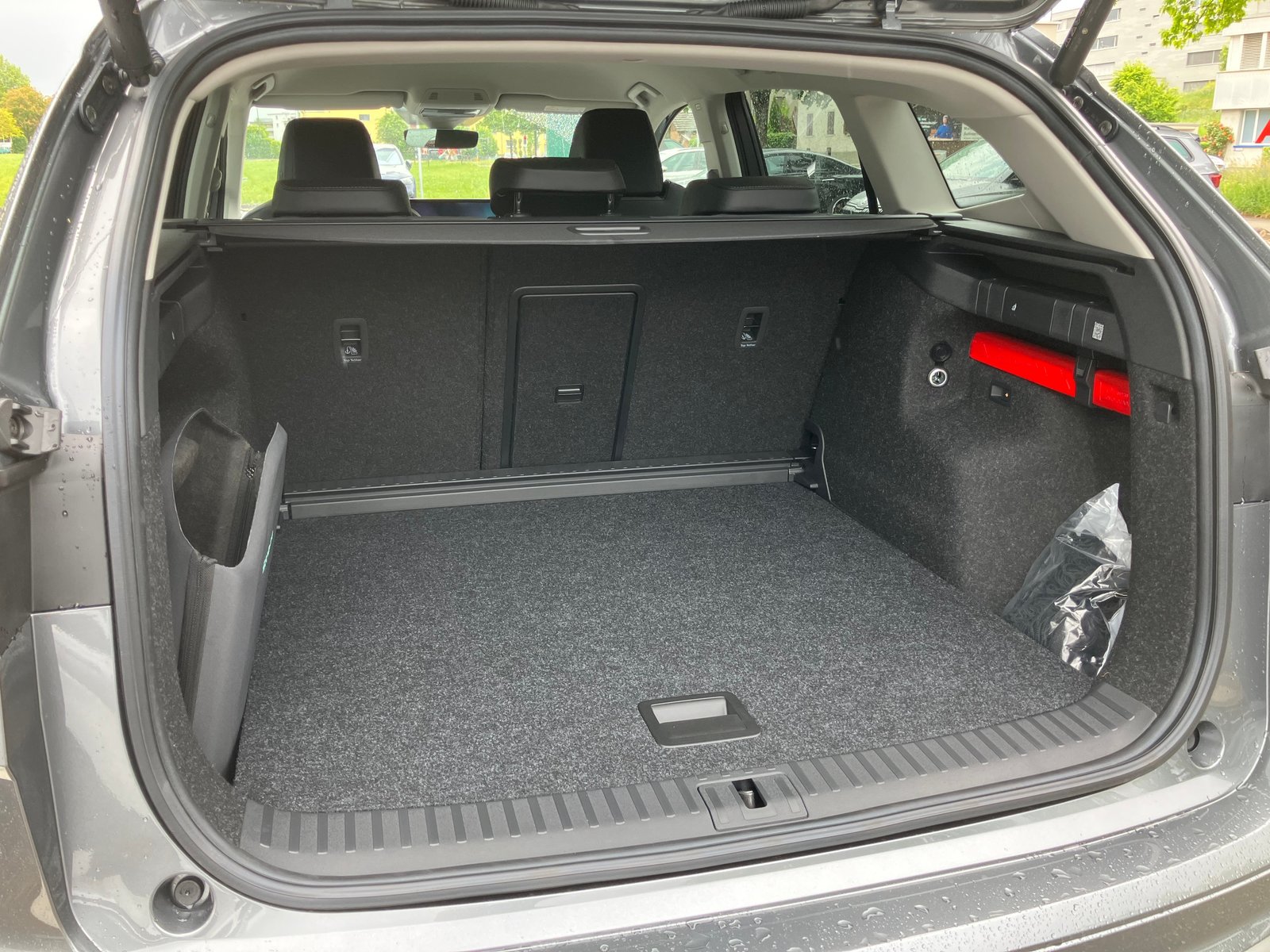 SKODA Enyaq 85x 4x4, Elettrica, Auto nuove, Automatico - 7