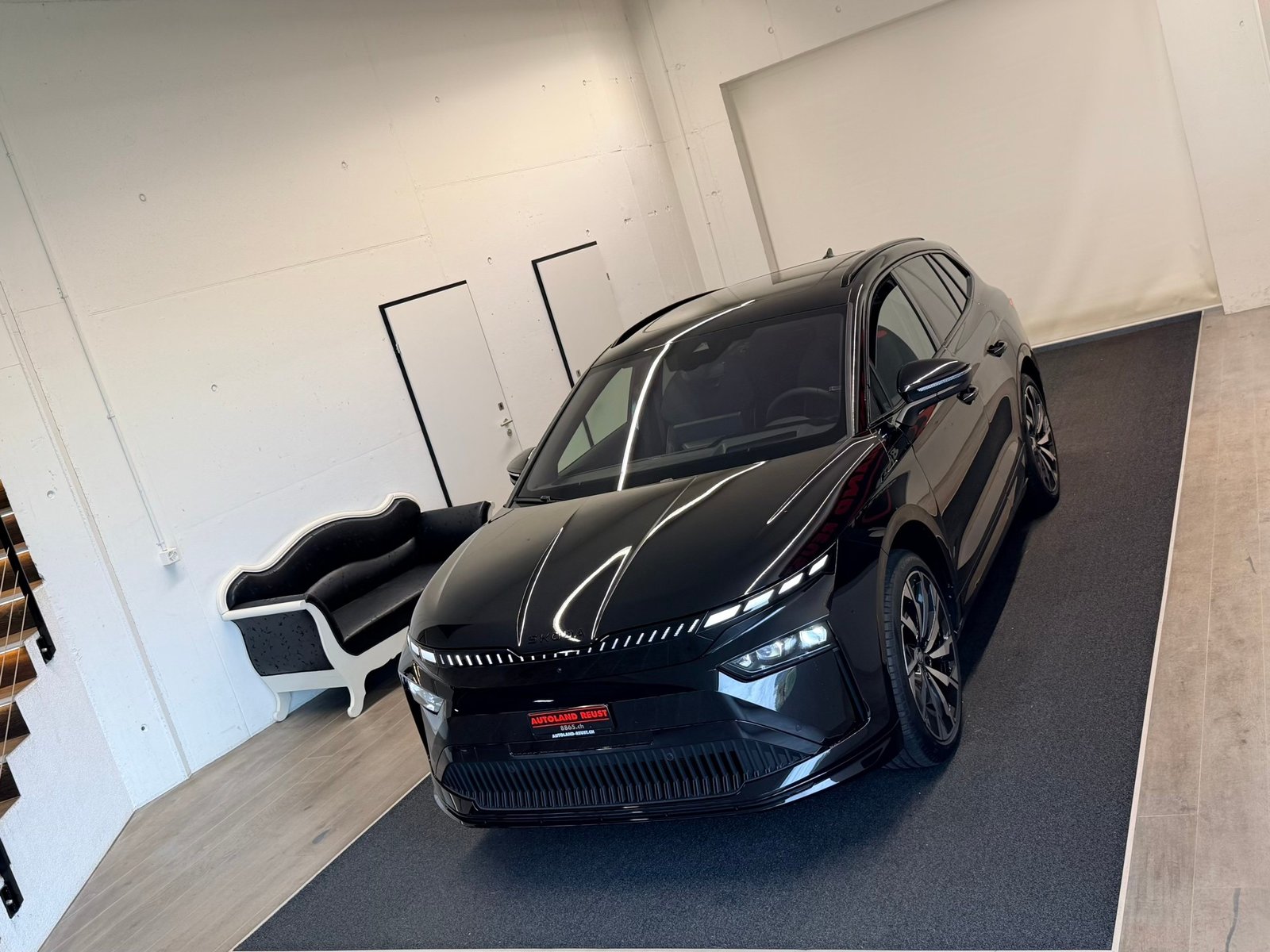 SKODA Enyaq 85x Sportline 4x4, Electric, New car, Automatic - 4