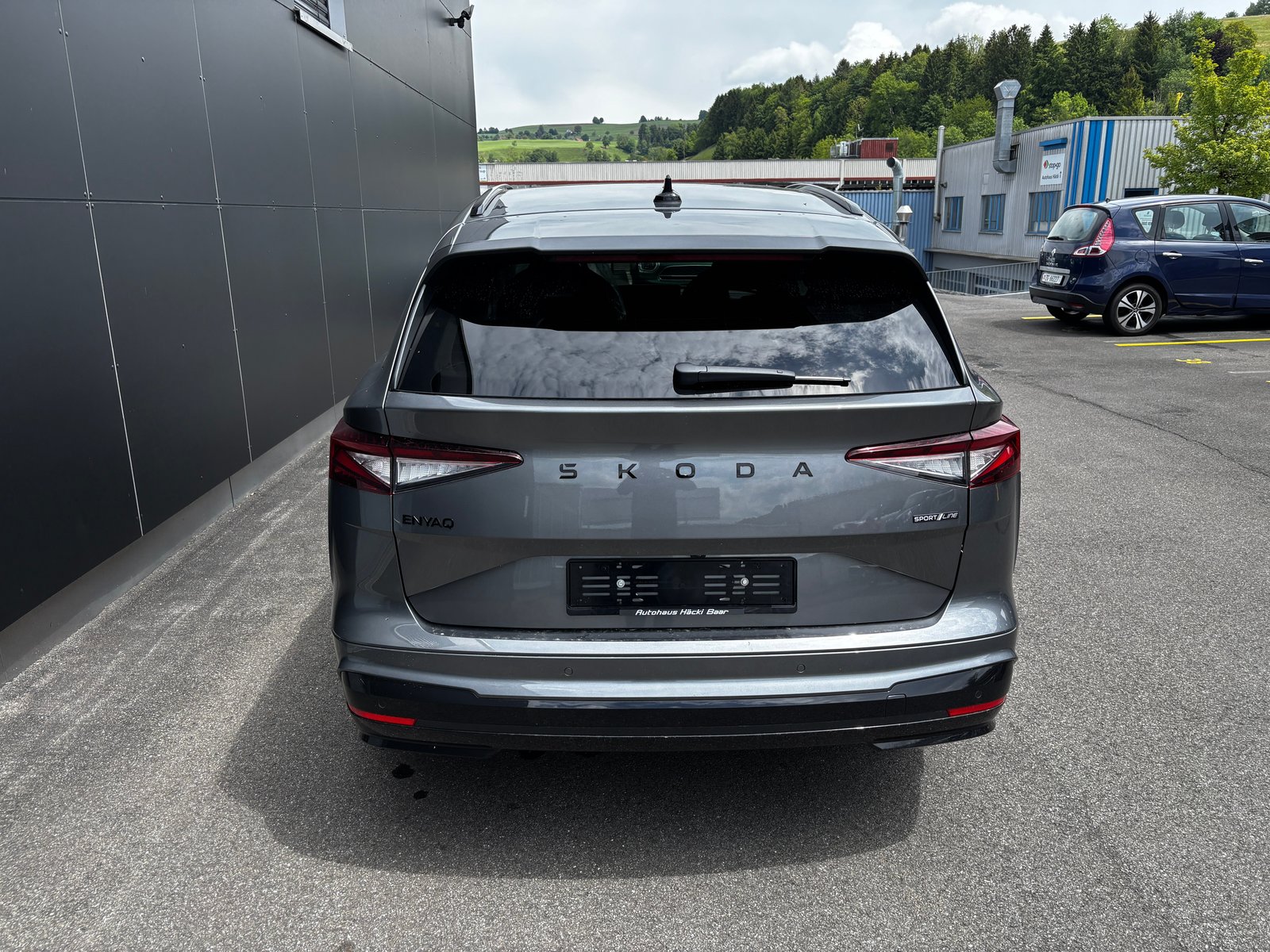 SKODA Enyaq 85x Sportline 4x4 MAAX, Électrique, Voiture nouvelle, Automatique - 4