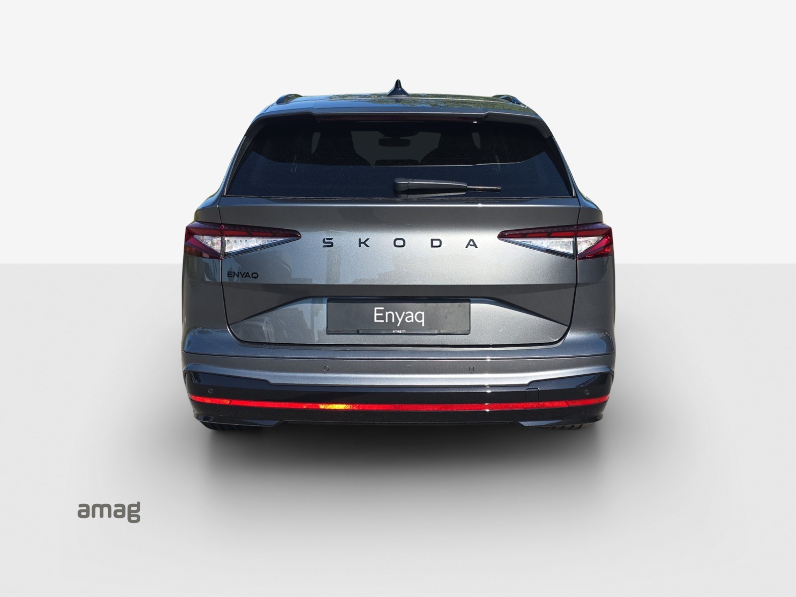 SKODA Enyaq RS, Electric, New car, Automatic - 4