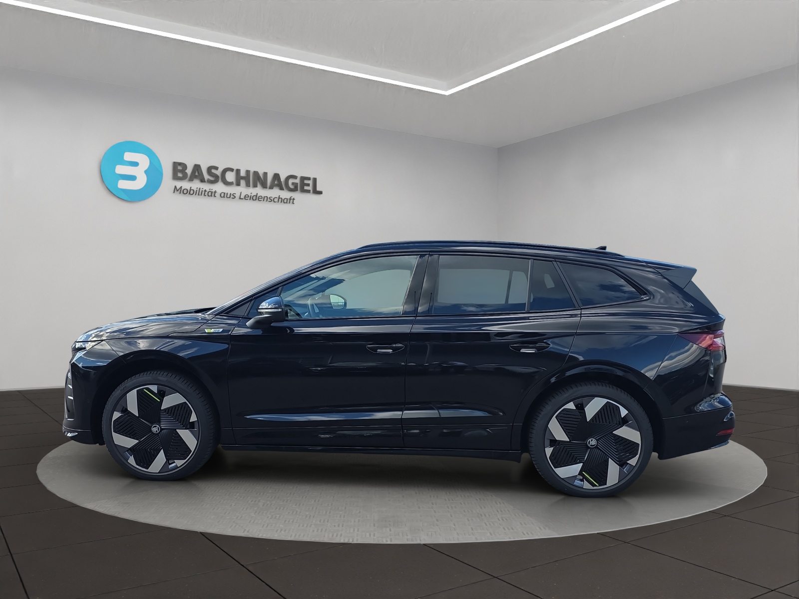 SKODA Enyaq RS 85x 4x4, Elettrica, Auto nuove, Automatico - 2