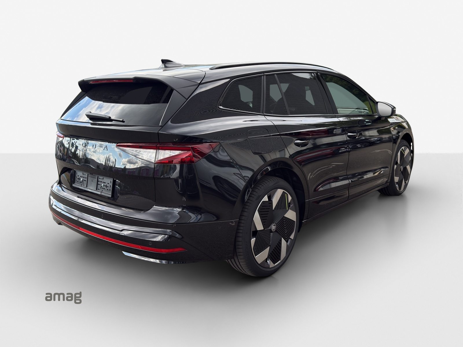 SKODA Enyaq RS, Electric, New car, Automatic - 5