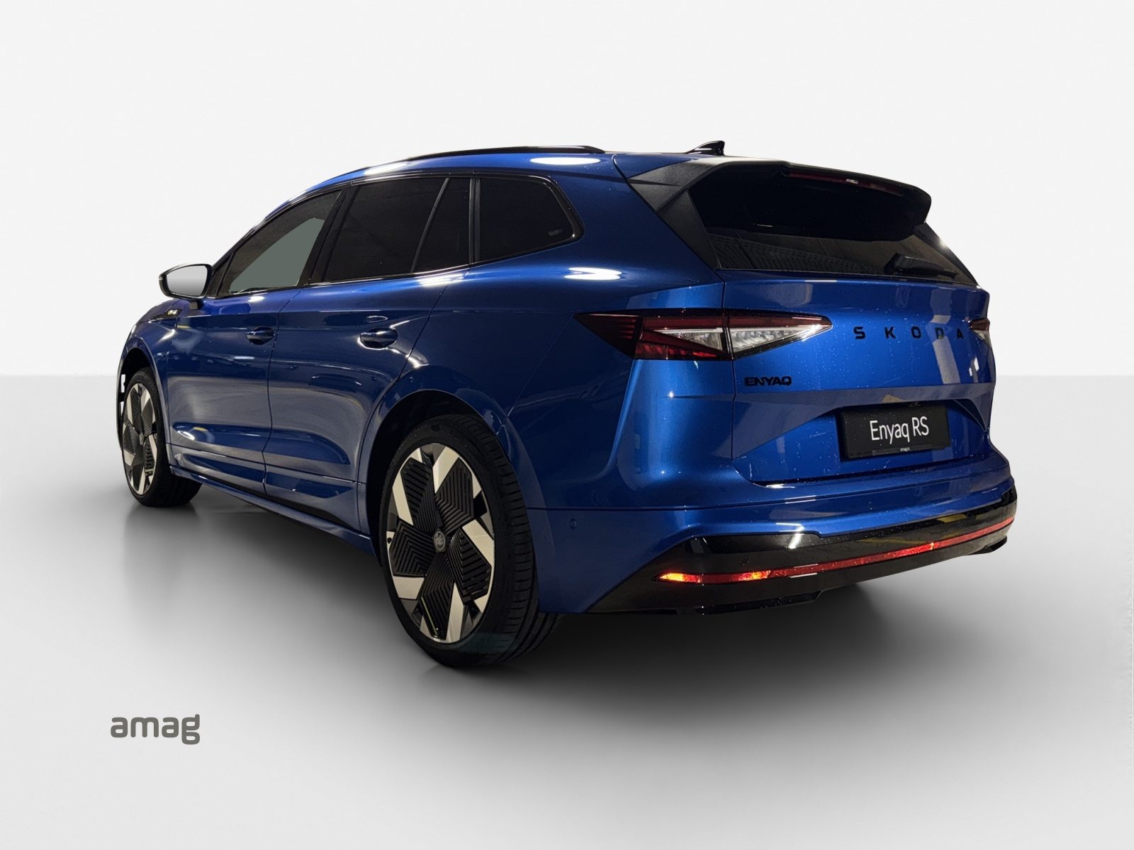 SKODA Enyaq RS, Electric, New car, Automatic - 3