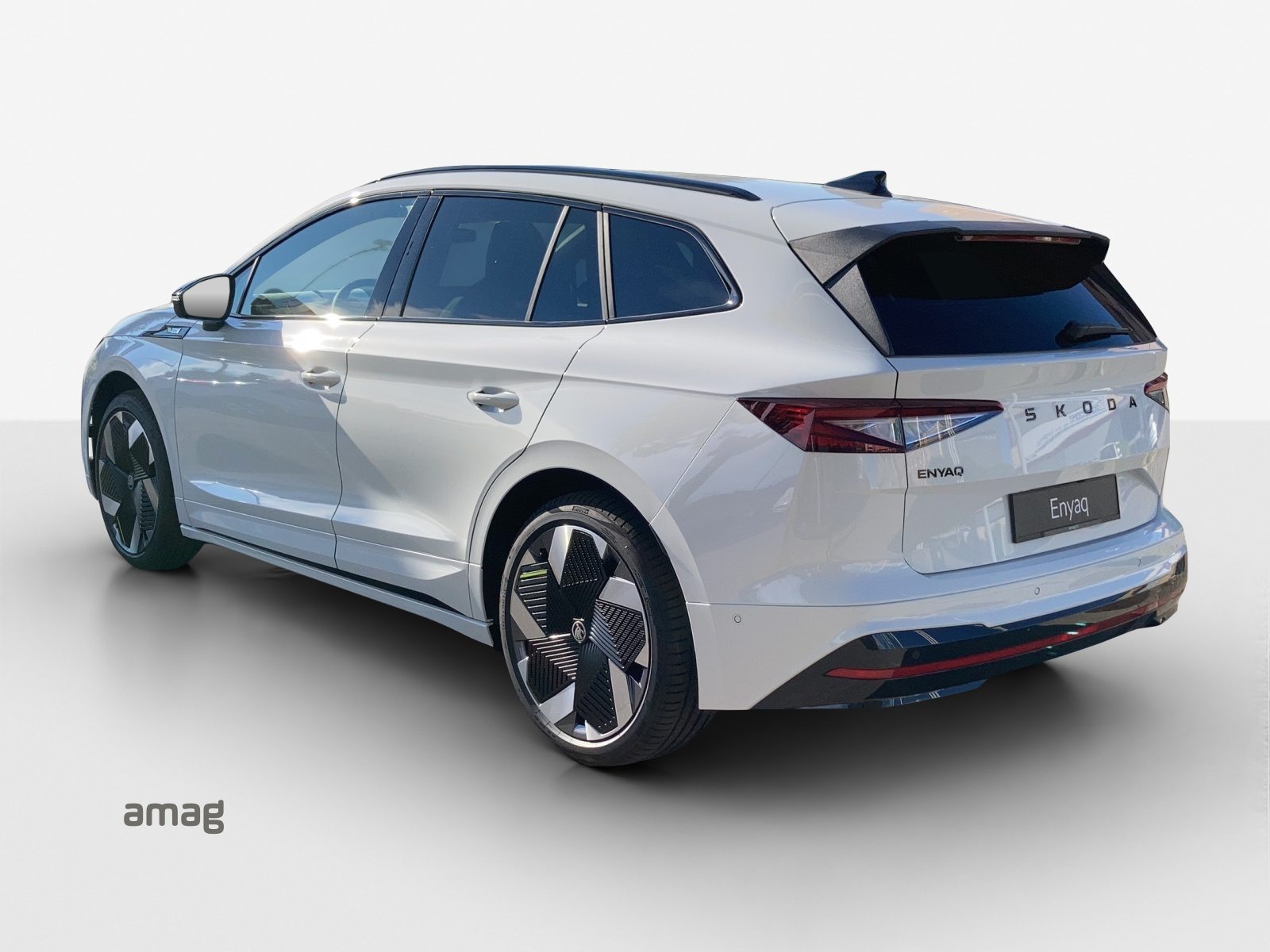 SKODA Enyaq RS, Electric, New car, Automatic - 3