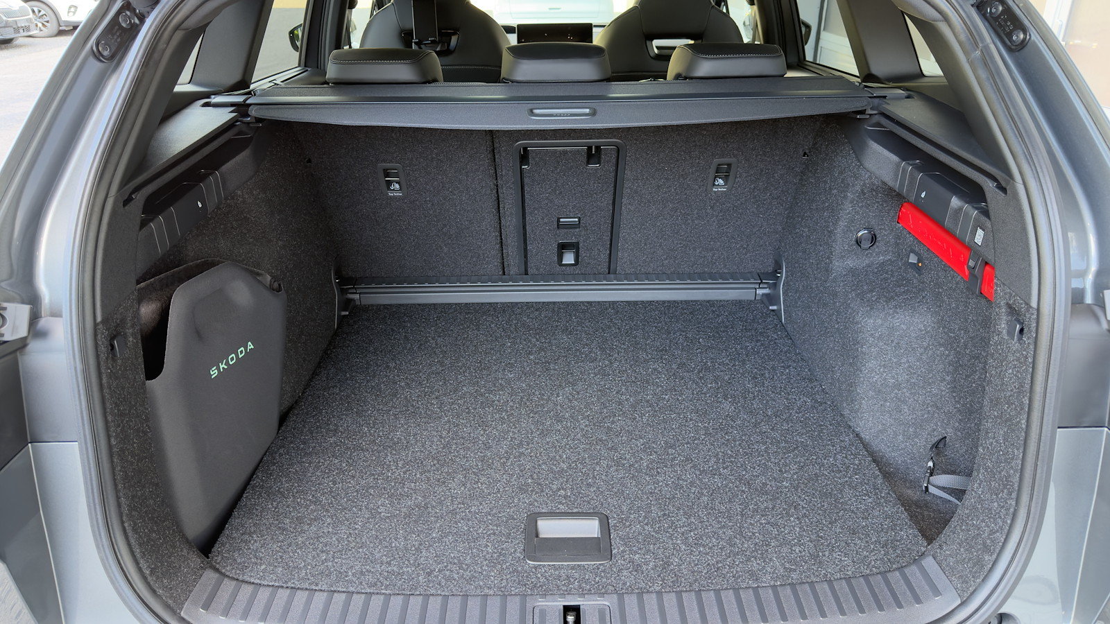 SKODA Enyaq RS 85x 4x4, Électrique, Voiture nouvelle - 6