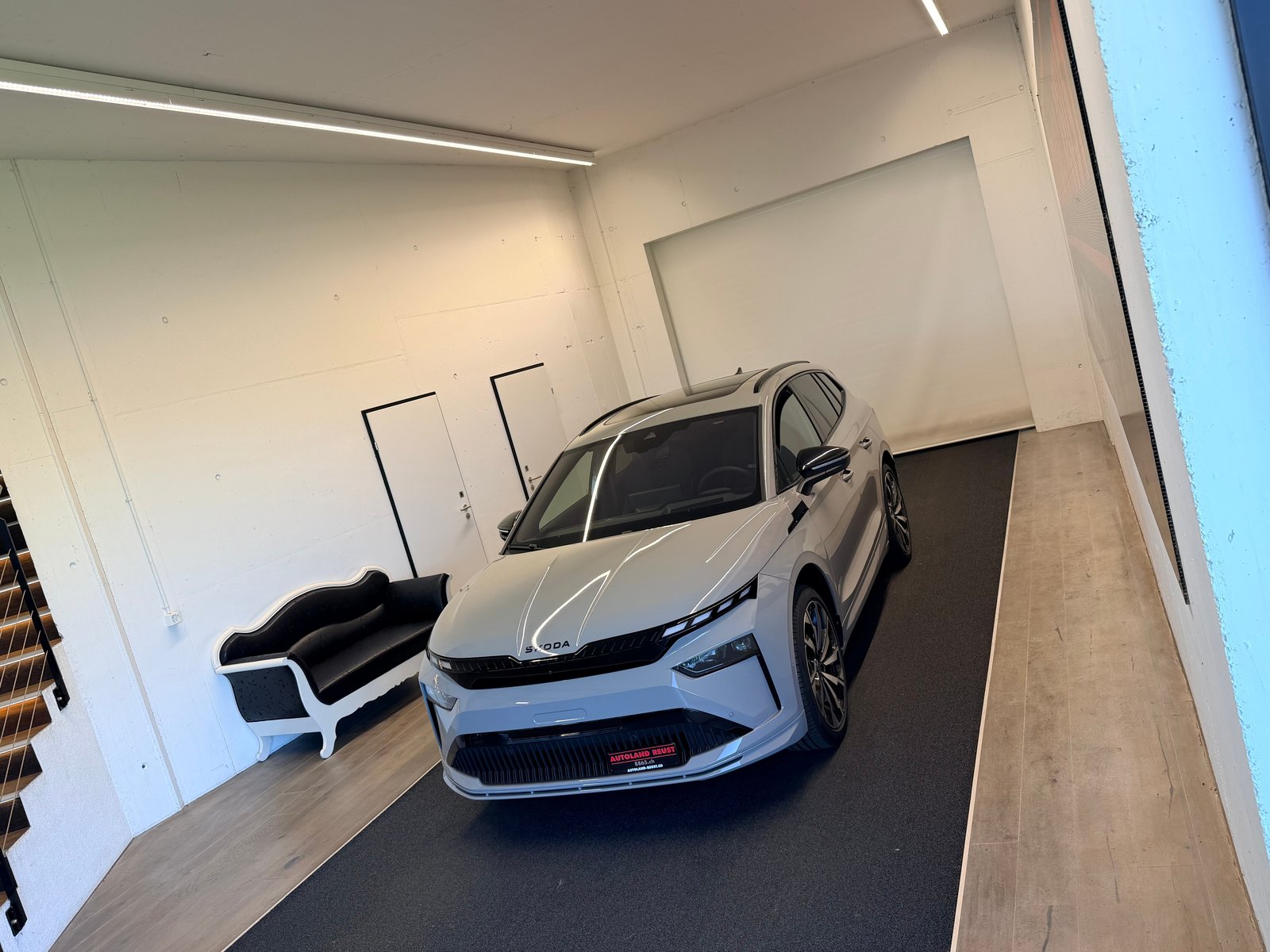 SKODA Enyaq 85x Sportline 4x4, Electric, New car, Automatic - 4