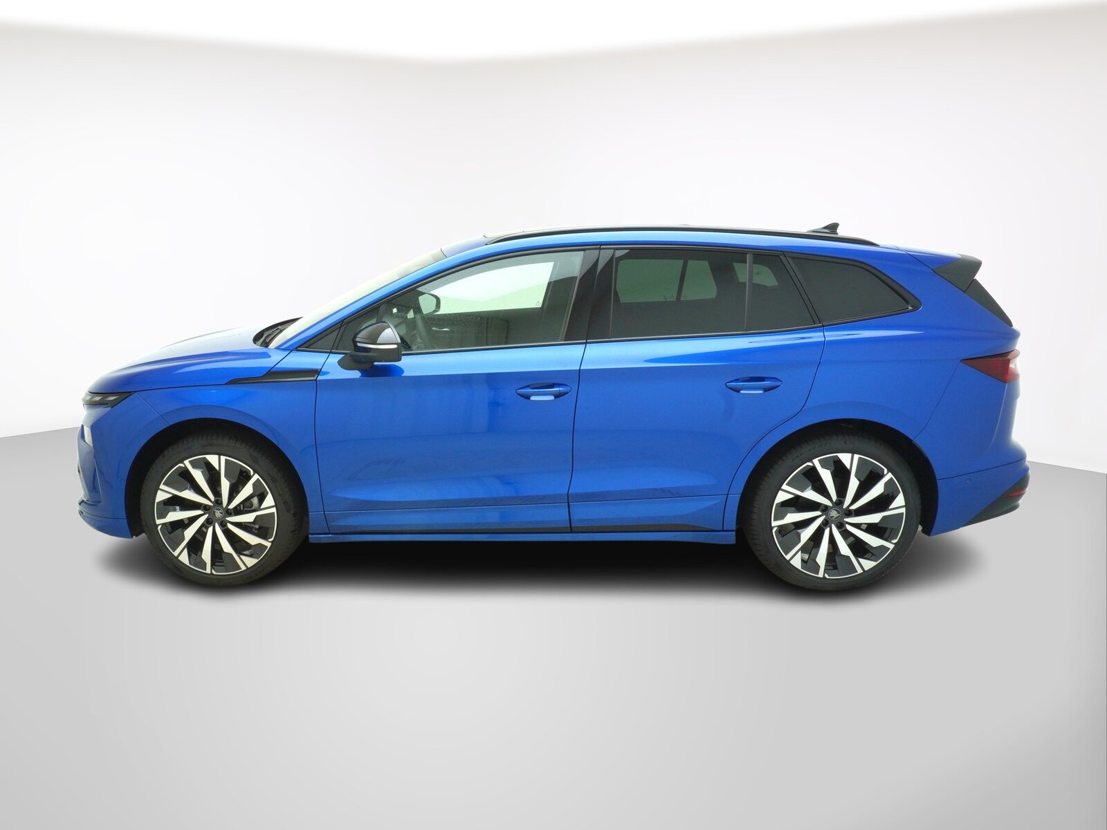 SKODA Enyaq iV 85x SportLine MAXX, Electric, New car, Automatic - 2