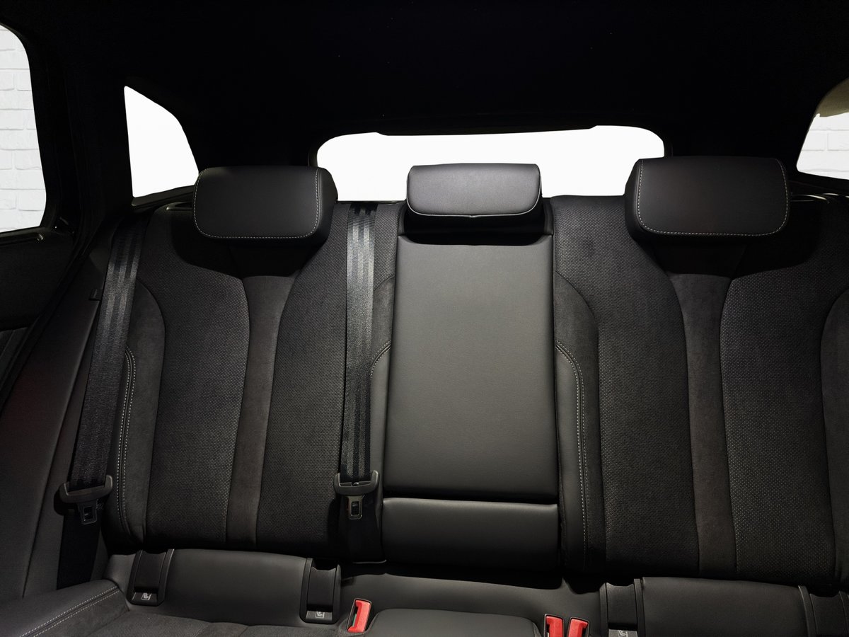 SKODA Enyaq 85x Sportline 4x4, Elektro, Occasion / Gebraucht, Automatik - 7