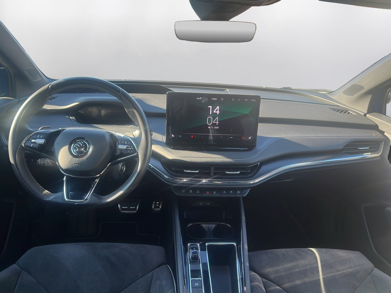 SKODA Enyaq iV 80x SportLine, Elektro, Occasion / Gebraucht, Automatik - 7