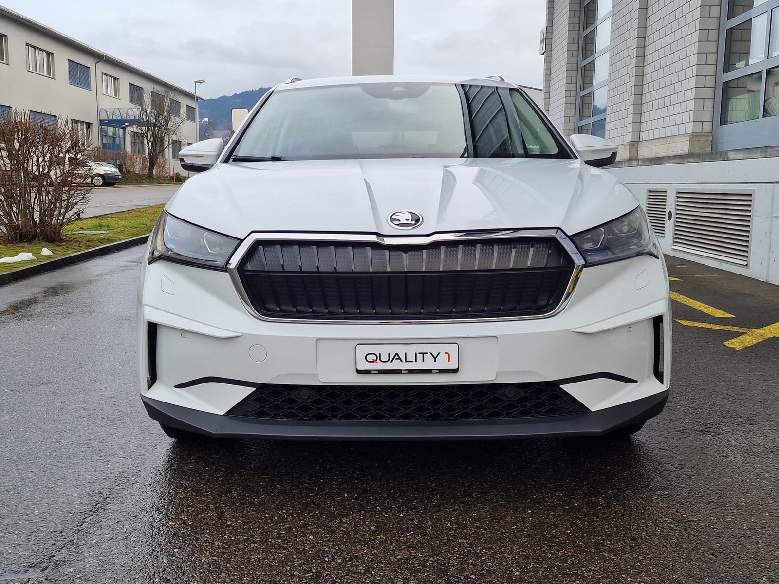 SKODA Enyaq iV 60, Electric, Second hand / Used, Automatic - 3