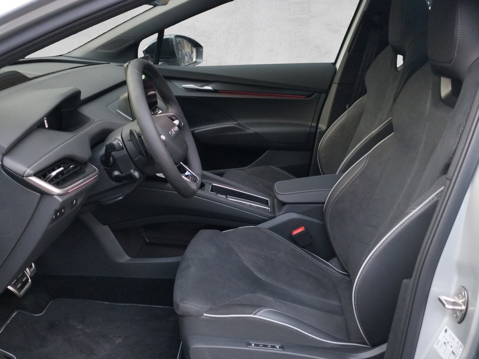 SKODA Enyaq 85 Sportline, Elektro, Occasion / Gebraucht, Automatik - 6