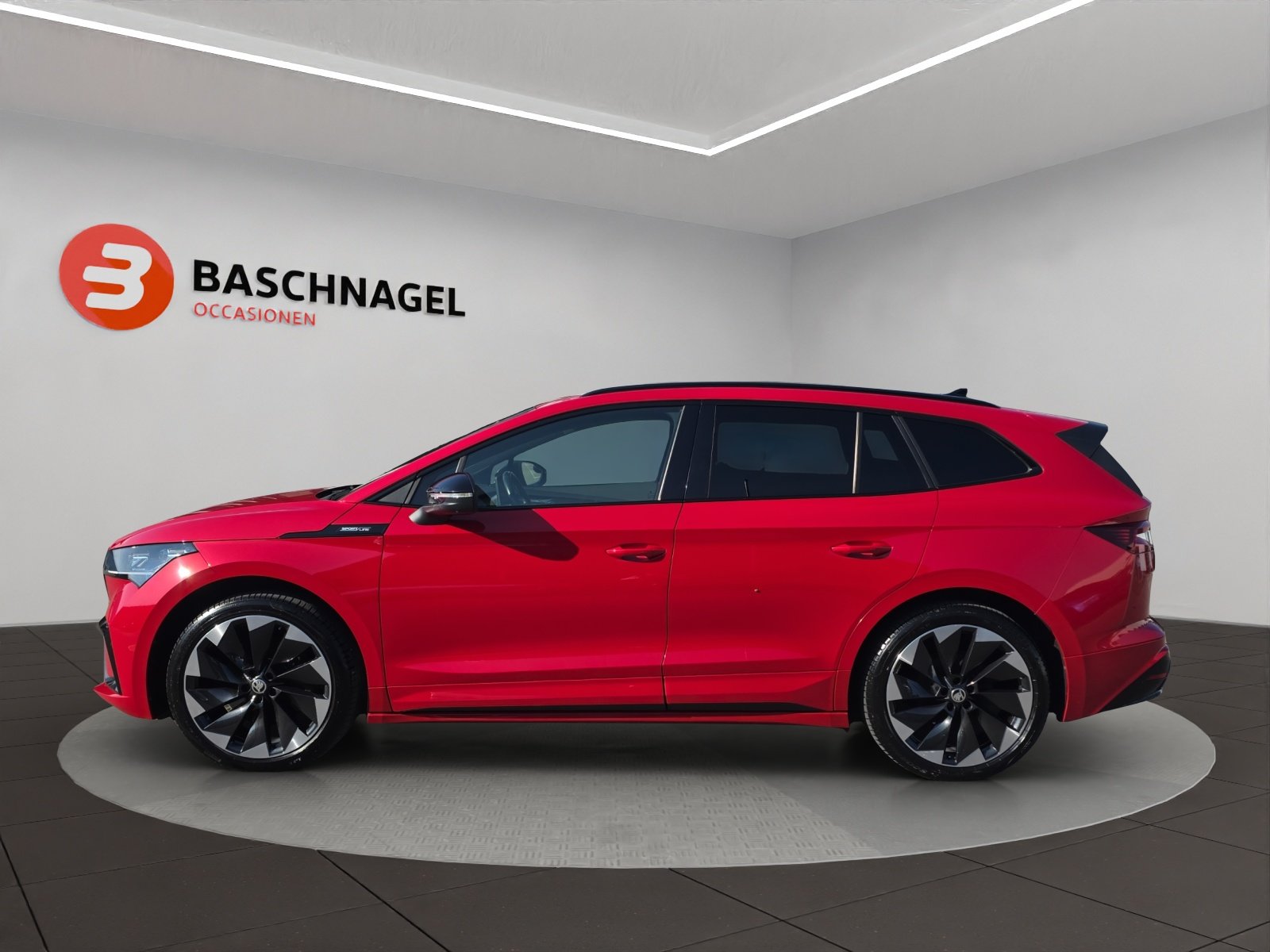 SKODA Enyaq iV 80x SportLine, Elektro, Occasion / Gebraucht, Automatik - 2