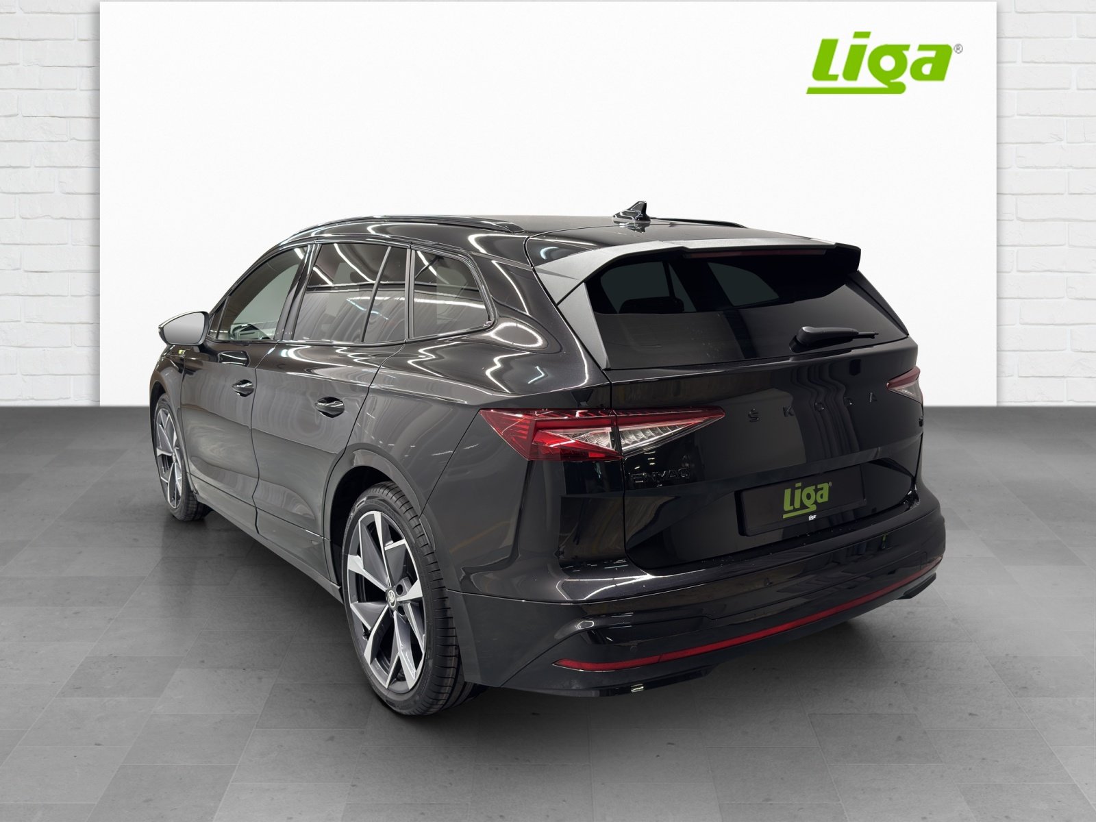 SKODA Enyaq iV RS 4x4, Elektro, Occasion / Gebraucht, Automatik - 4