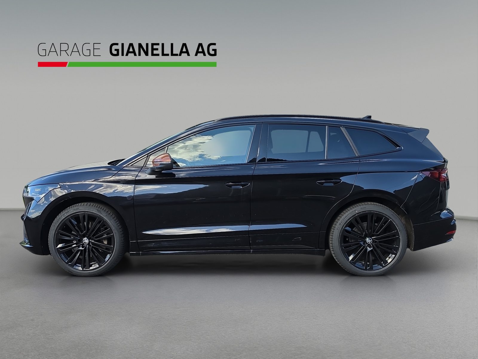 SKODA ENYAQ iV 80x 4x4 Founders Edition, Electric, Second hand / Used, Automatic - 2