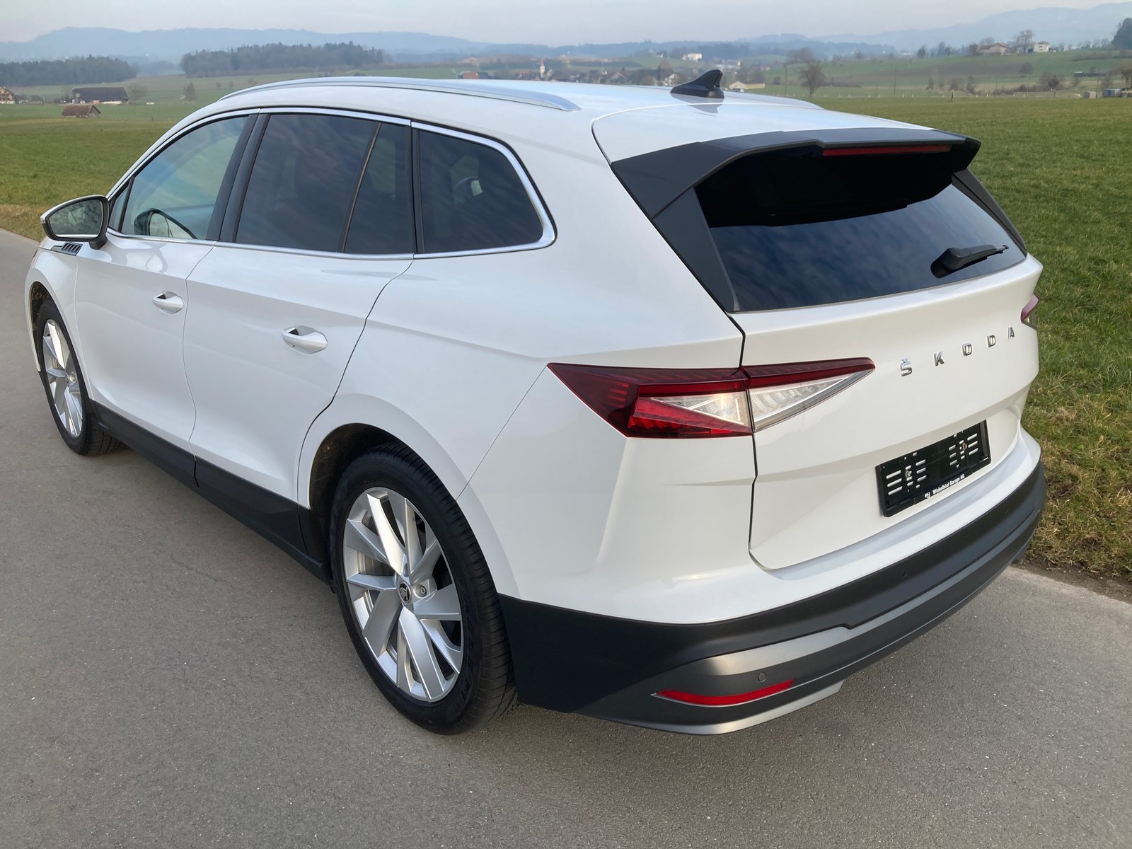 SKODA Enyaq iV 60, Électrique, Occasion / Utilisé, Automatique - 4
