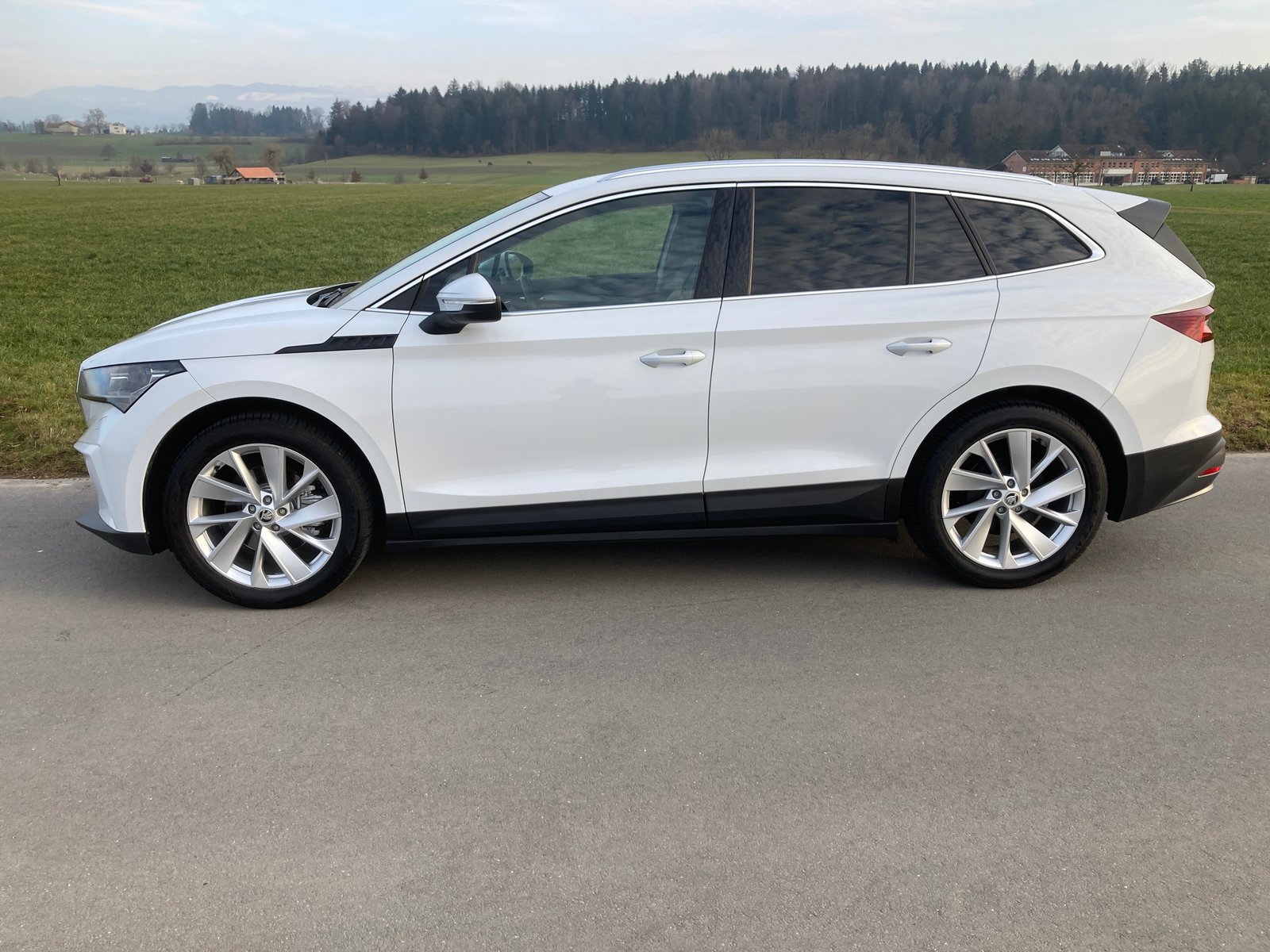 SKODA Enyaq iV 60, Électrique, Occasion / Utilisé, Automatique - 5