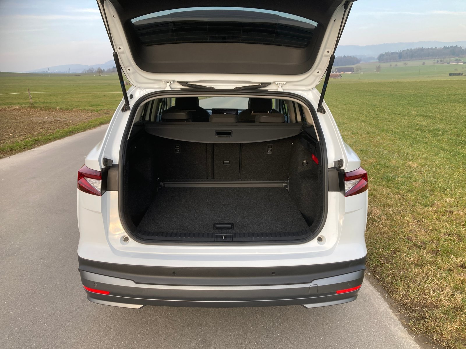 SKODA Enyaq iV 60, Électrique, Occasion / Utilisé, Automatique - 6