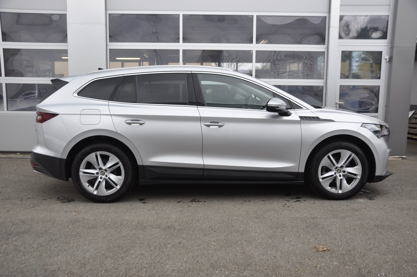 SKODA Enyaq iV 80, Électrique, Occasion / Utilisé, Automatique - 2