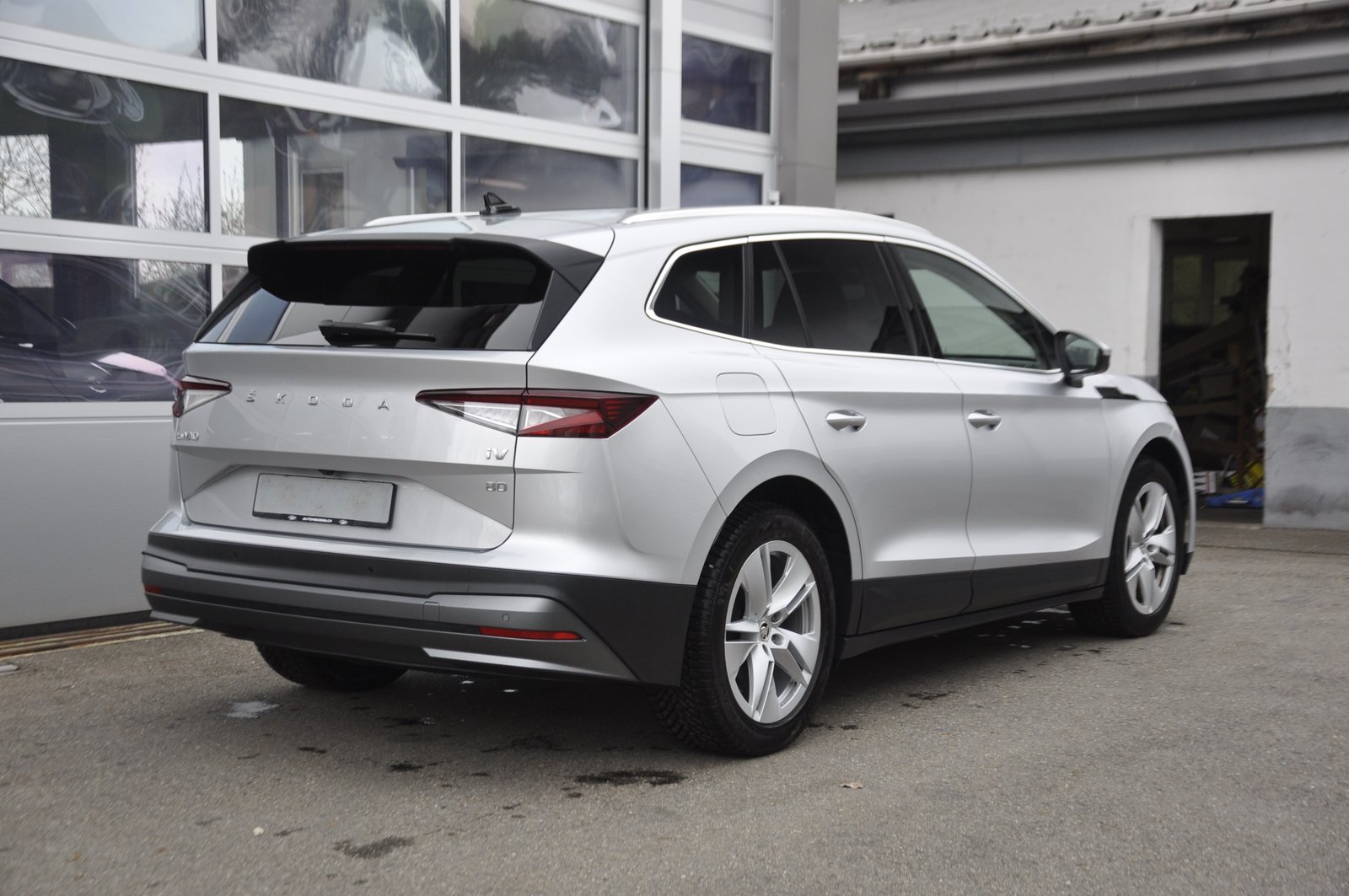 SKODA Enyaq iV 80, Électrique, Occasion / Utilisé, Automatique - 3