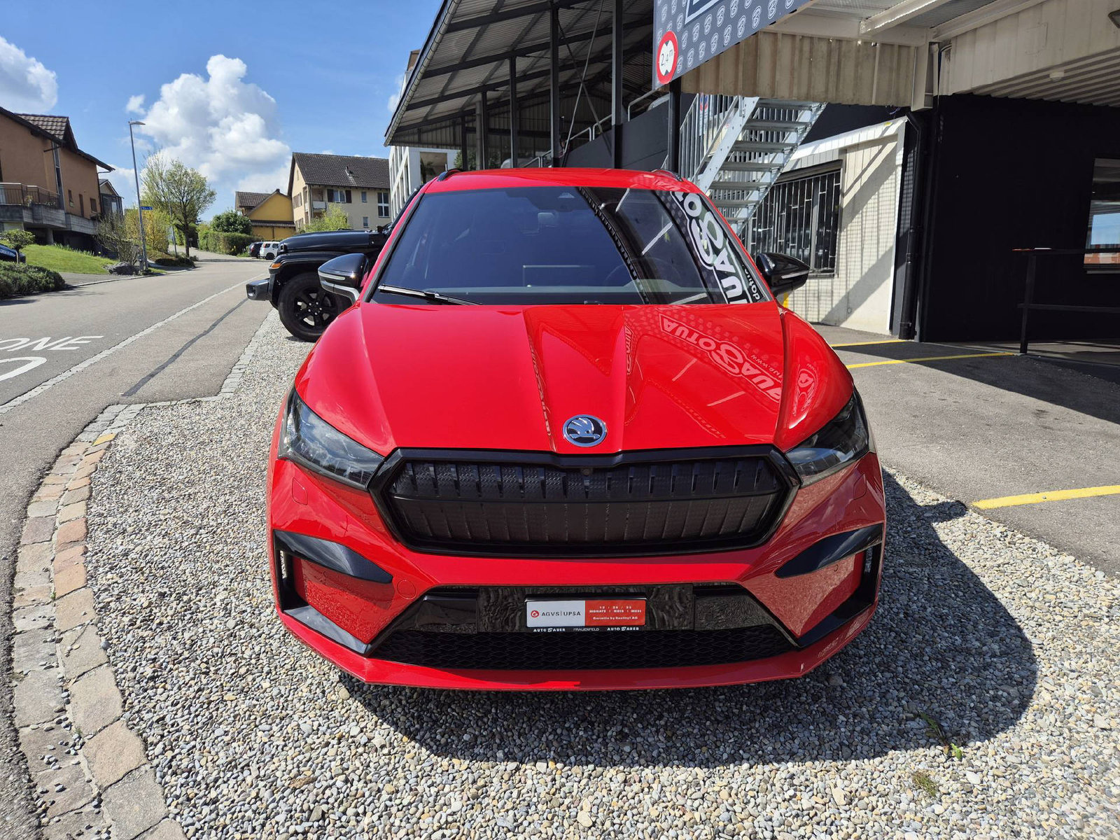SKODA Enyaq iV 80x SportLine, Elektro, Occasion / Gebraucht, Automatik - 2