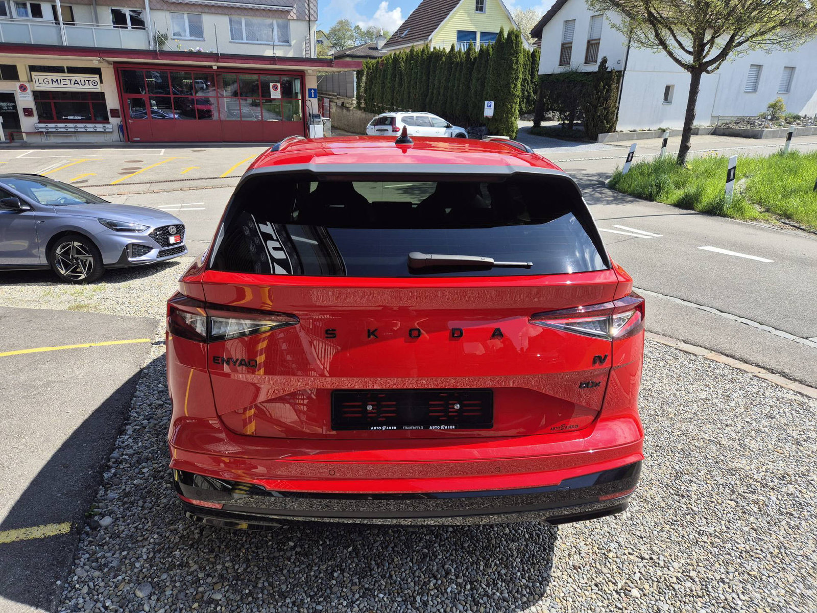 SKODA Enyaq iV 80x SportLine, Elektro, Occasion / Gebraucht, Automatik - 6