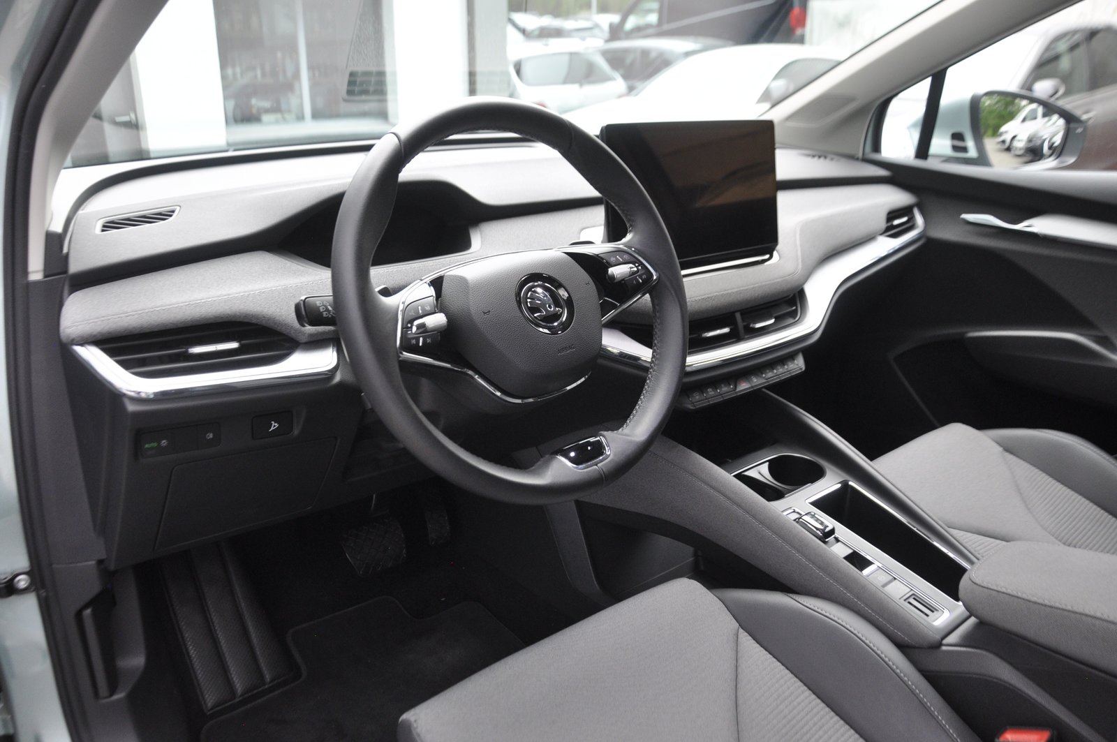 SKODA Enyaq iV 80, Elektro, Occasion / Gebraucht, Automatik - 6