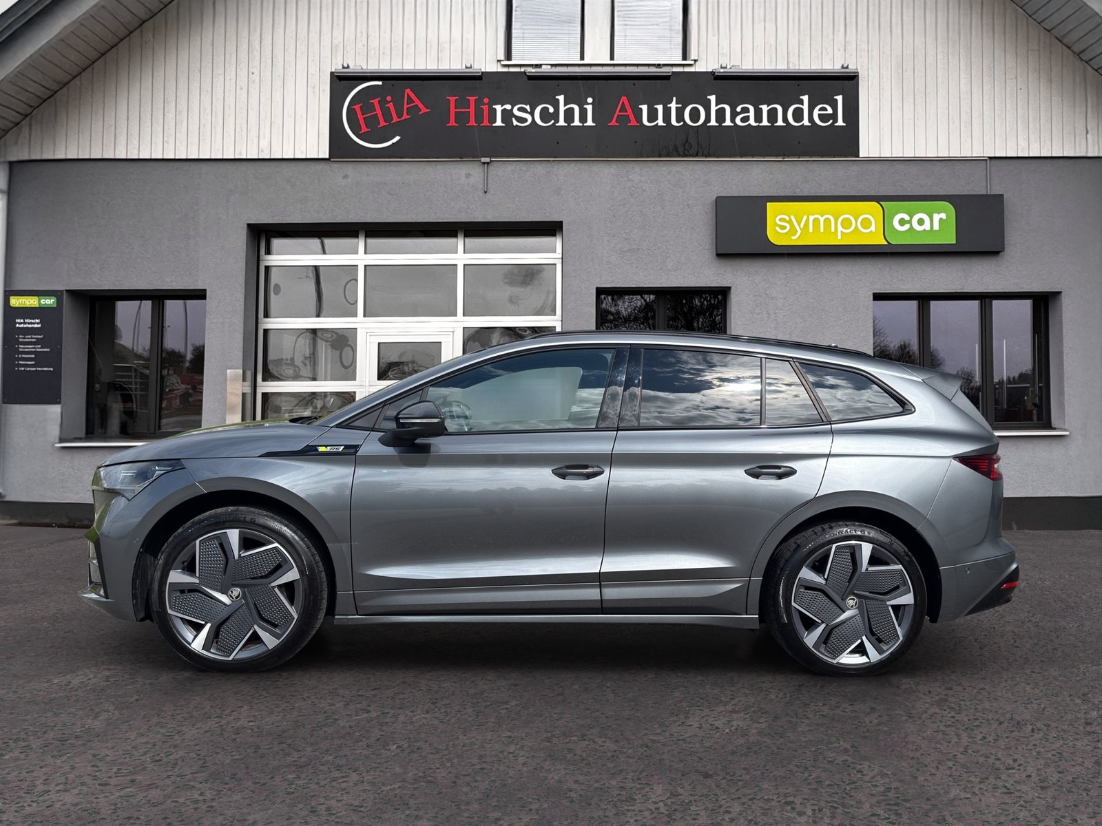 SKODA Enyaq iV 80x RS, Electric, Second hand / Used, Automatic - 5