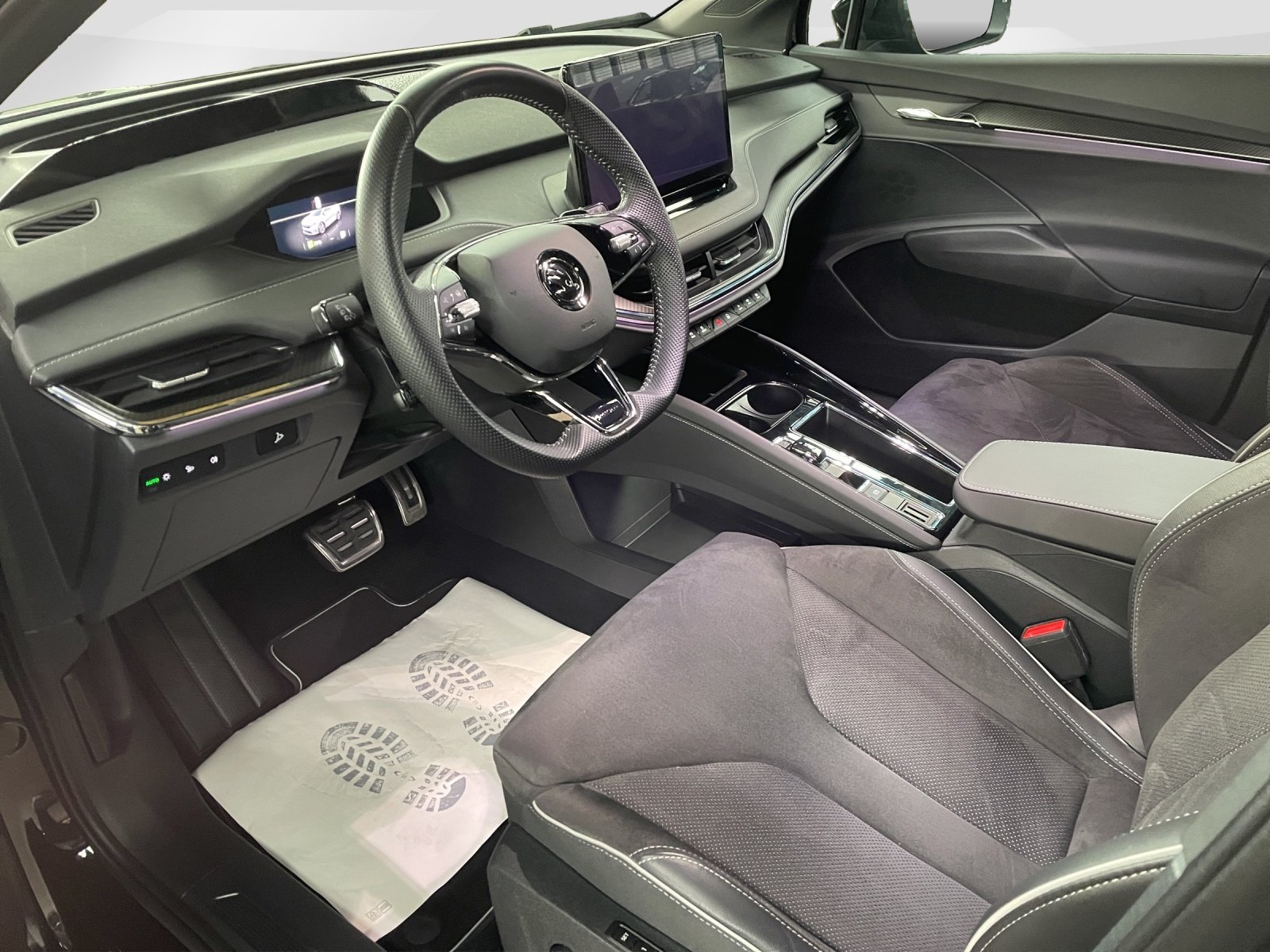 SKODA Enyaq iV 80x SportLine, Elektro, Occasion / Gebraucht, Automatik - 7