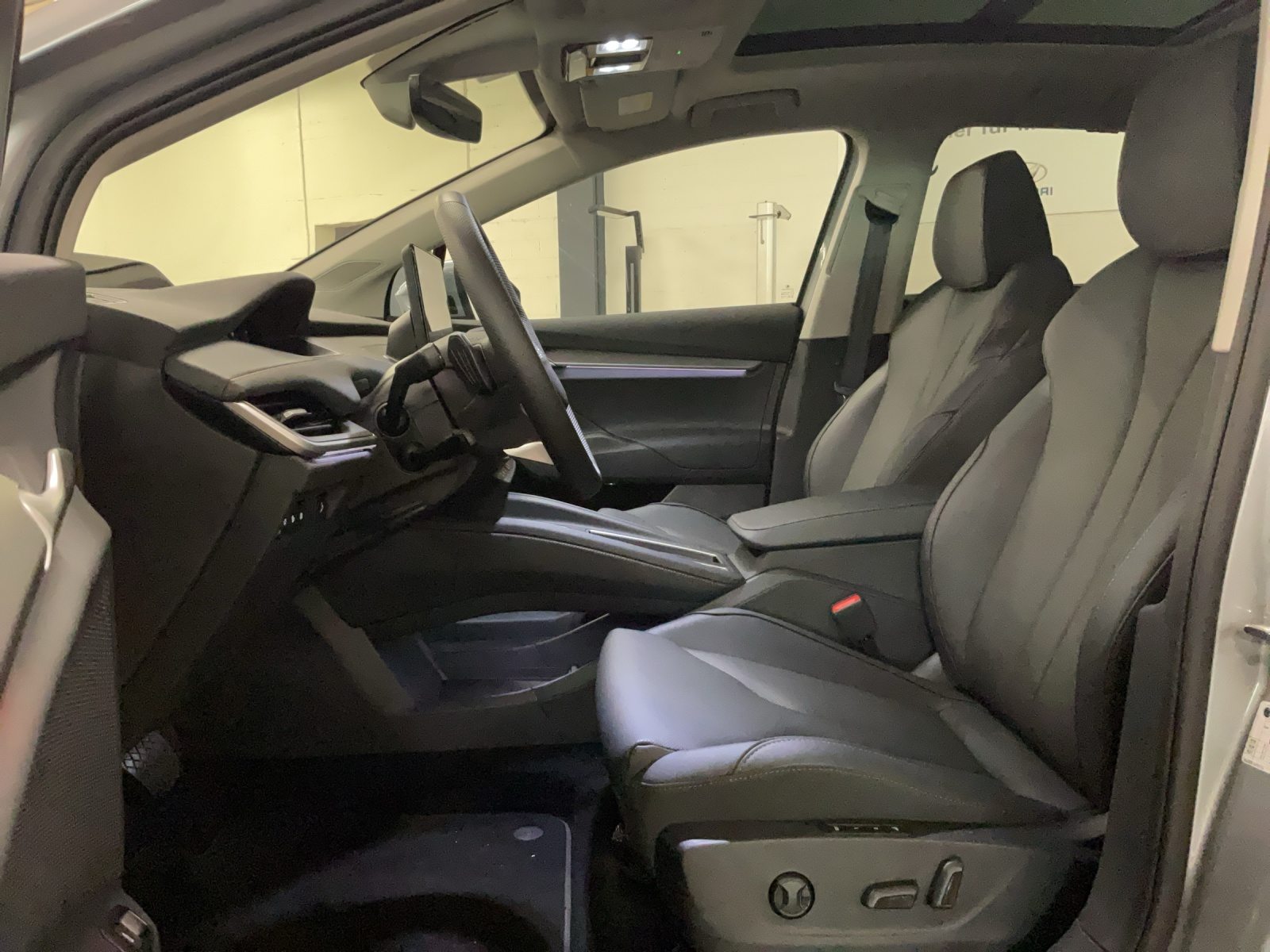 SKODA Enyaq 85x 4x4, Elektro, Occasion / Gebraucht, Automatik - 6