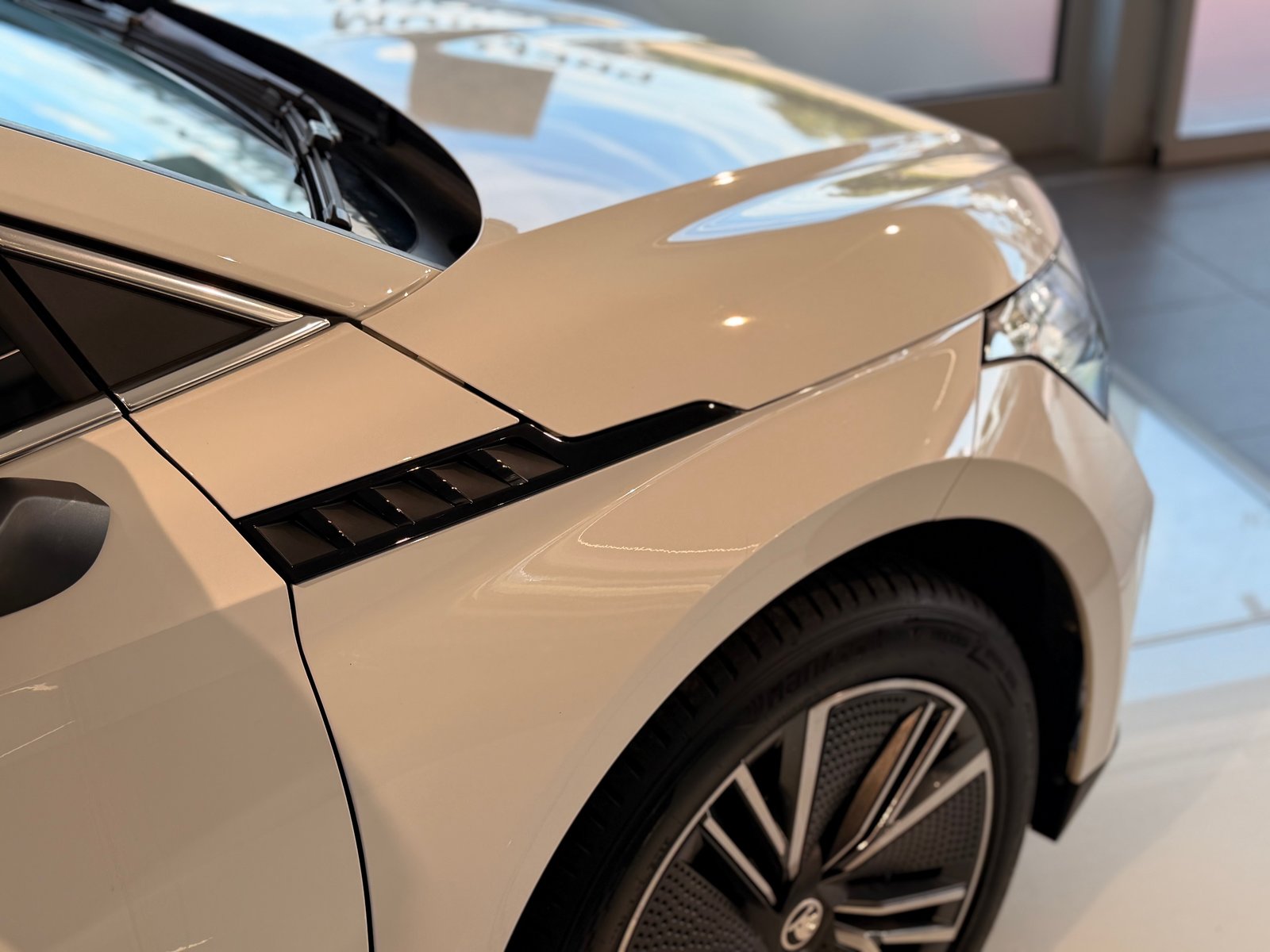 SKODA Enyaq iV 80, Elektro, Occasion / Gebraucht, Automatik - 5
