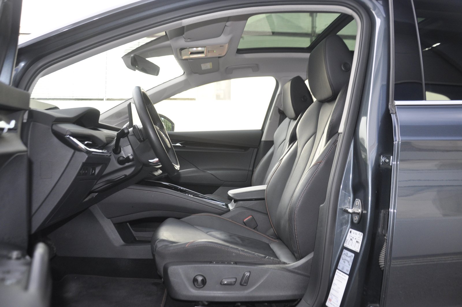 SKODA Enyaq iV 80 I Panoramadach, Électrique, Occasion / Utilisé, Automatique - 5
