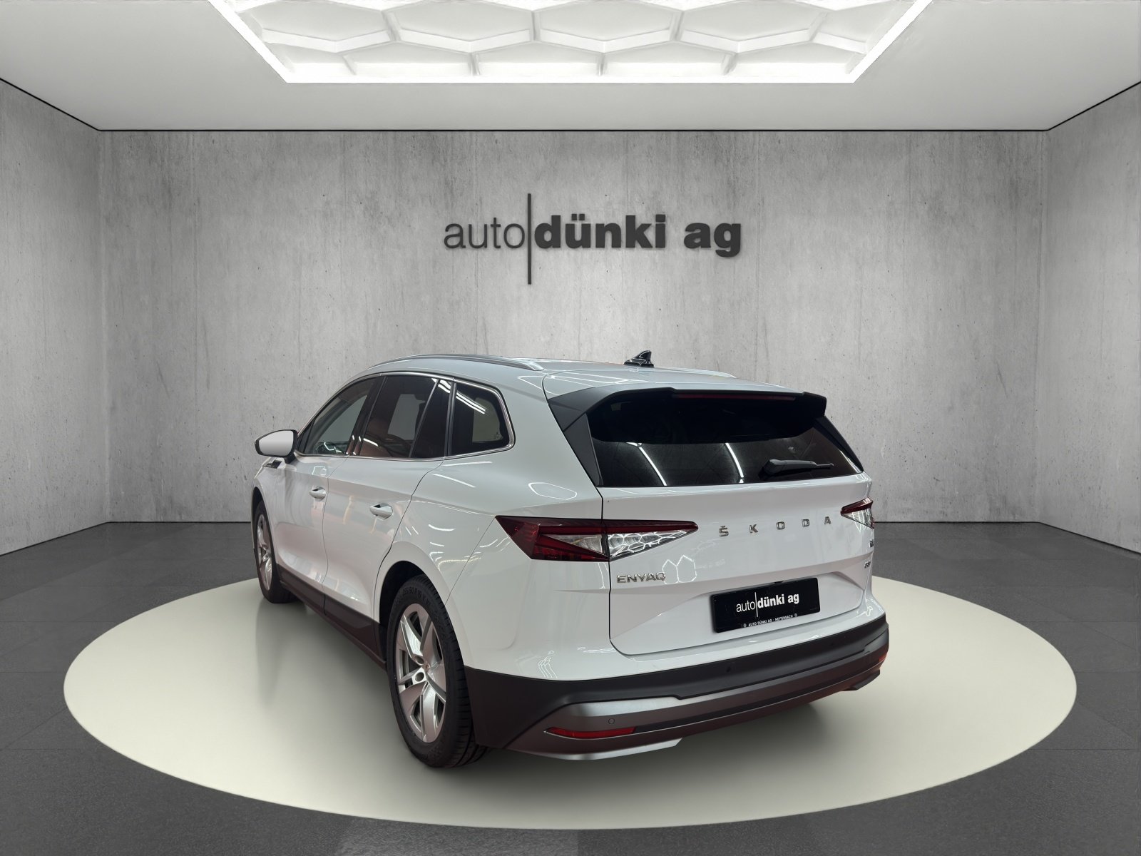 SKODA Enyaq iV 80, Electric, Second hand / Used, Automatic - 3