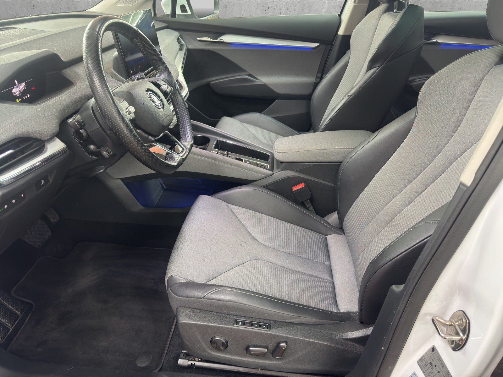 SKODA Enyaq iV 80, Electric, Second hand / Used, Automatic - 7
